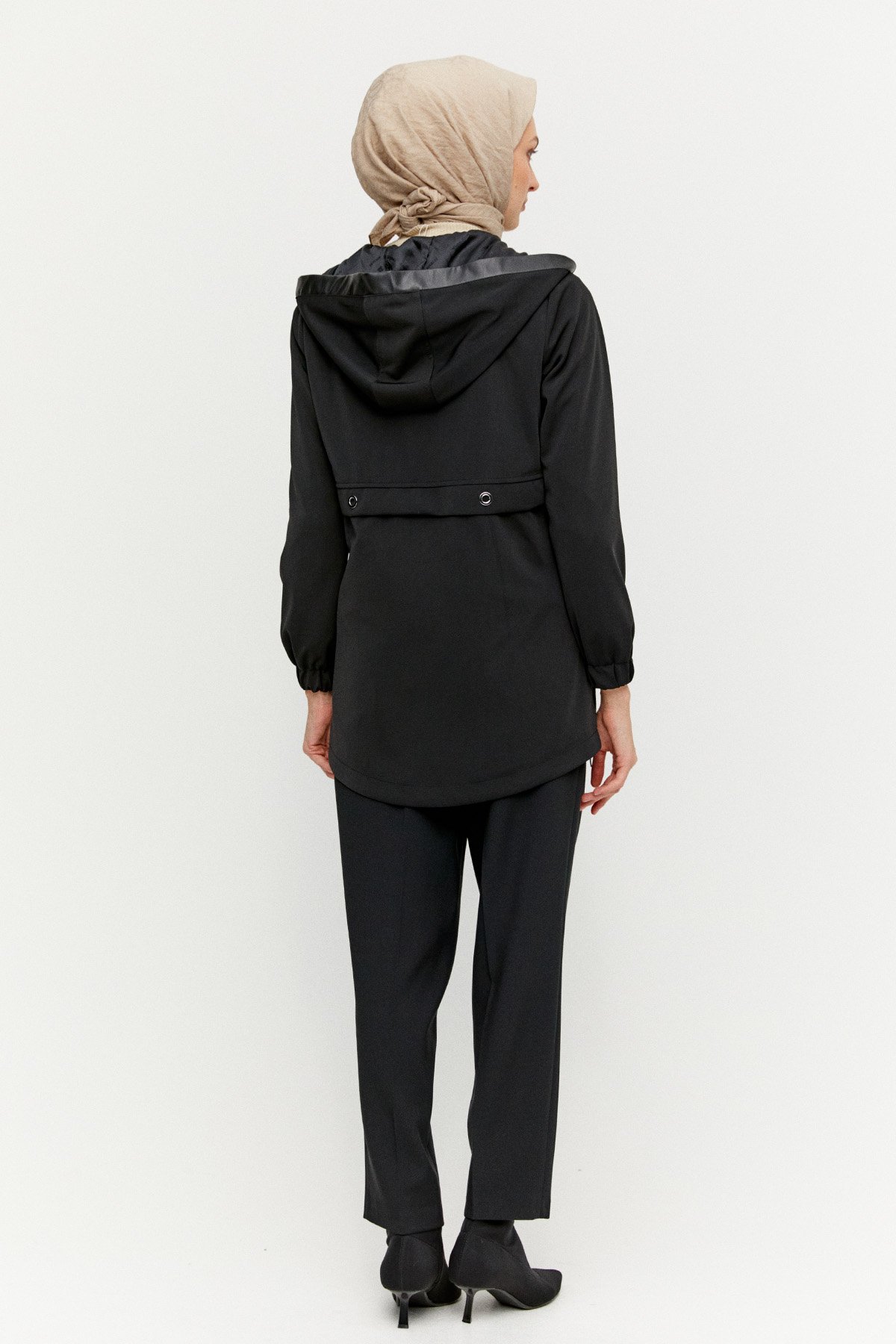 Tek Pileli Havuç Pantolon