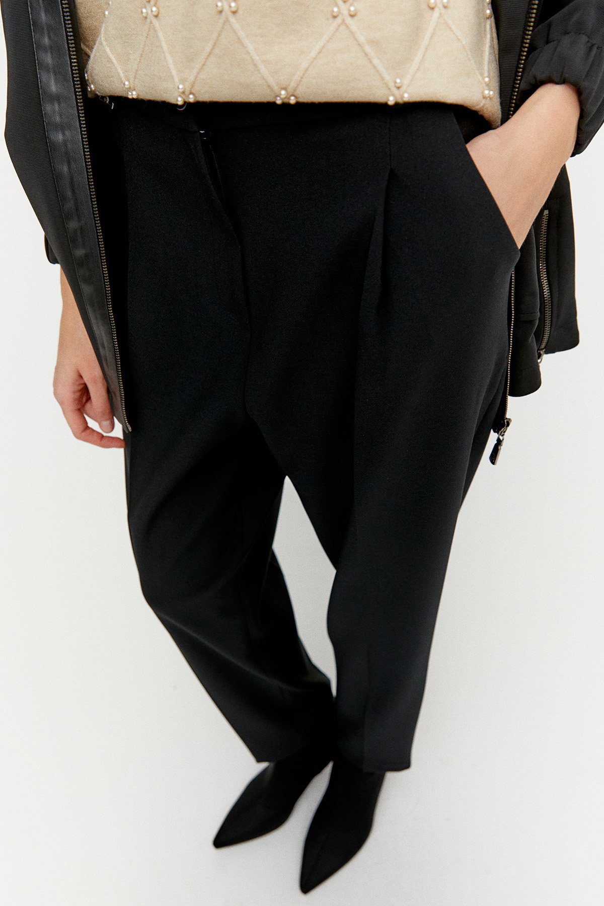 Tek Pileli Havuç Pantolon