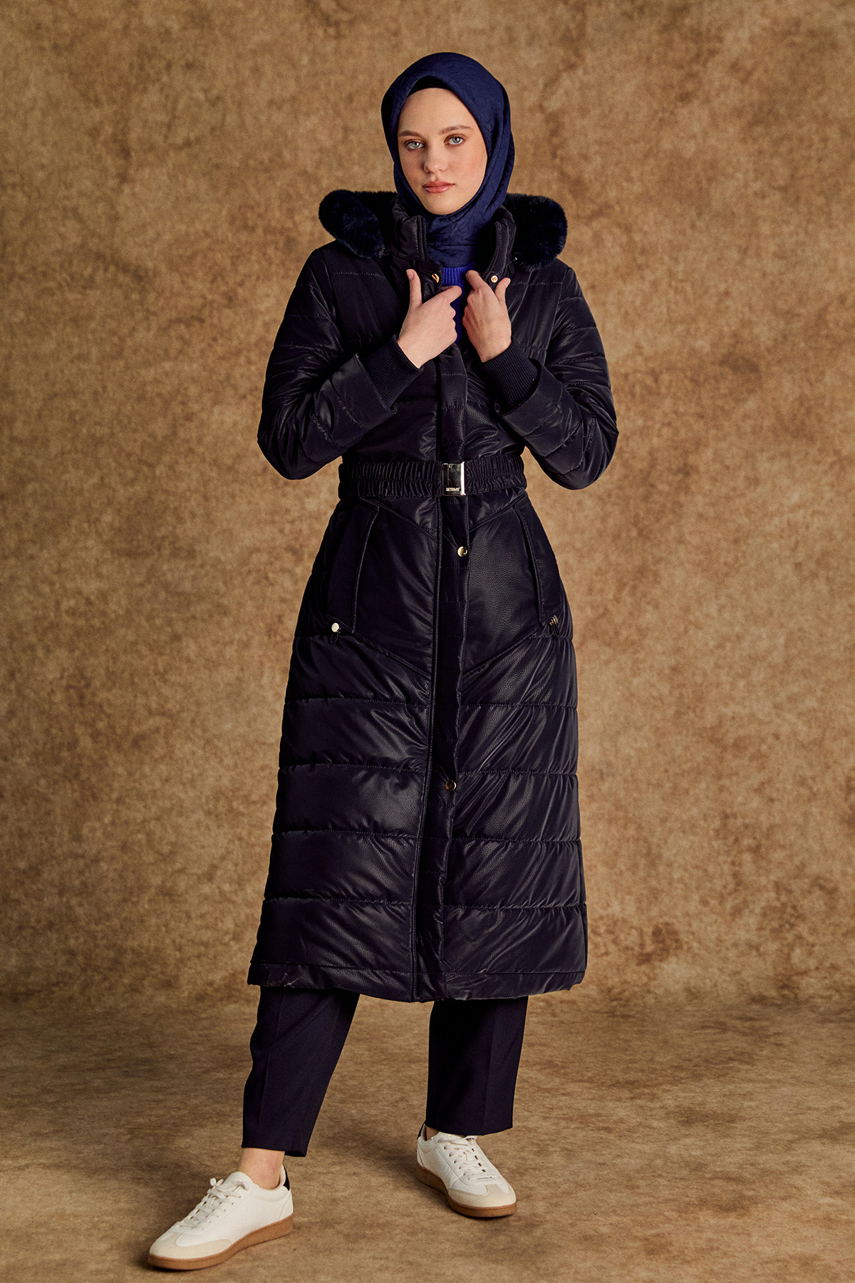 Tek Pileli Havuç Pantolon