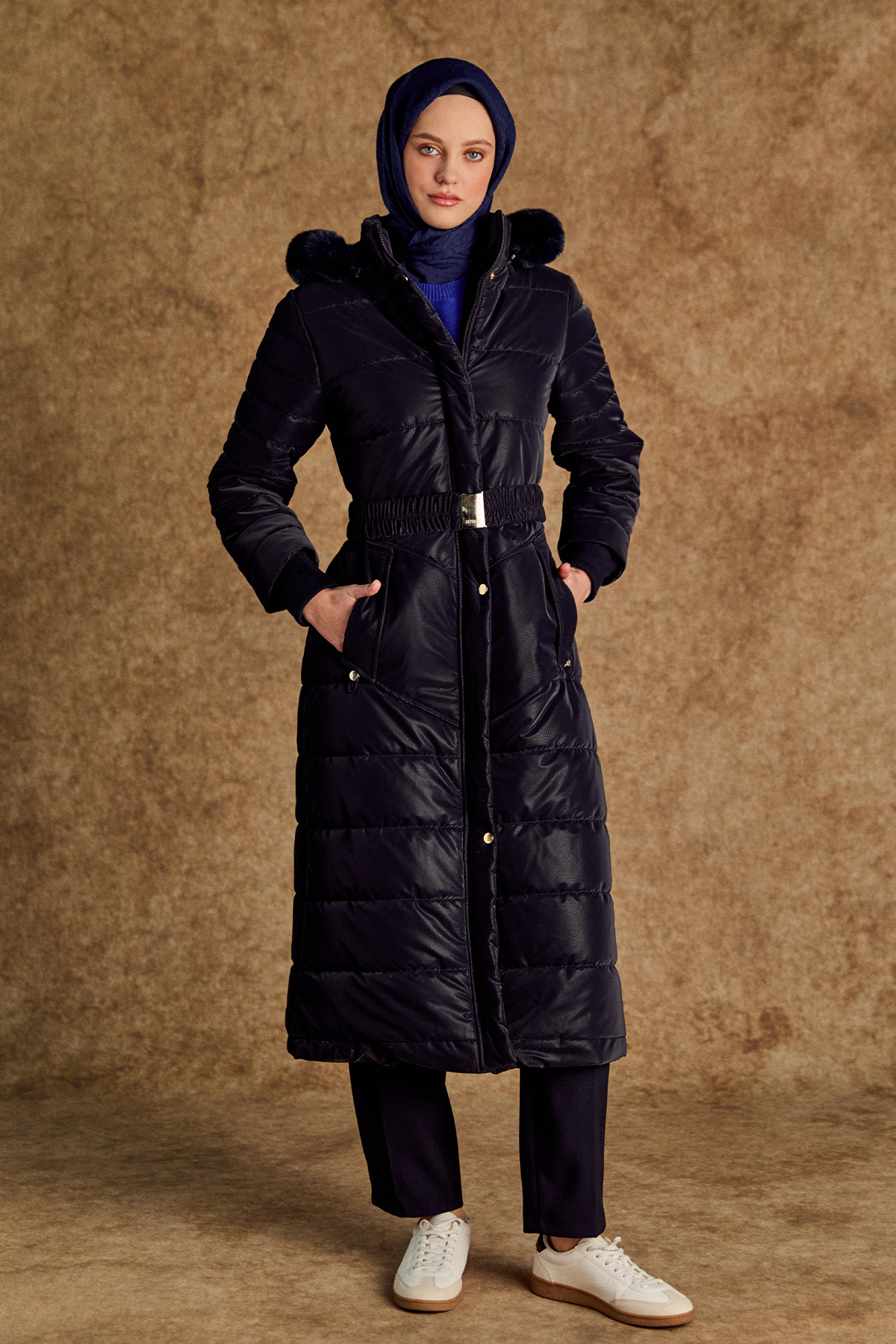 Tek Pileli Havuç Pantolon