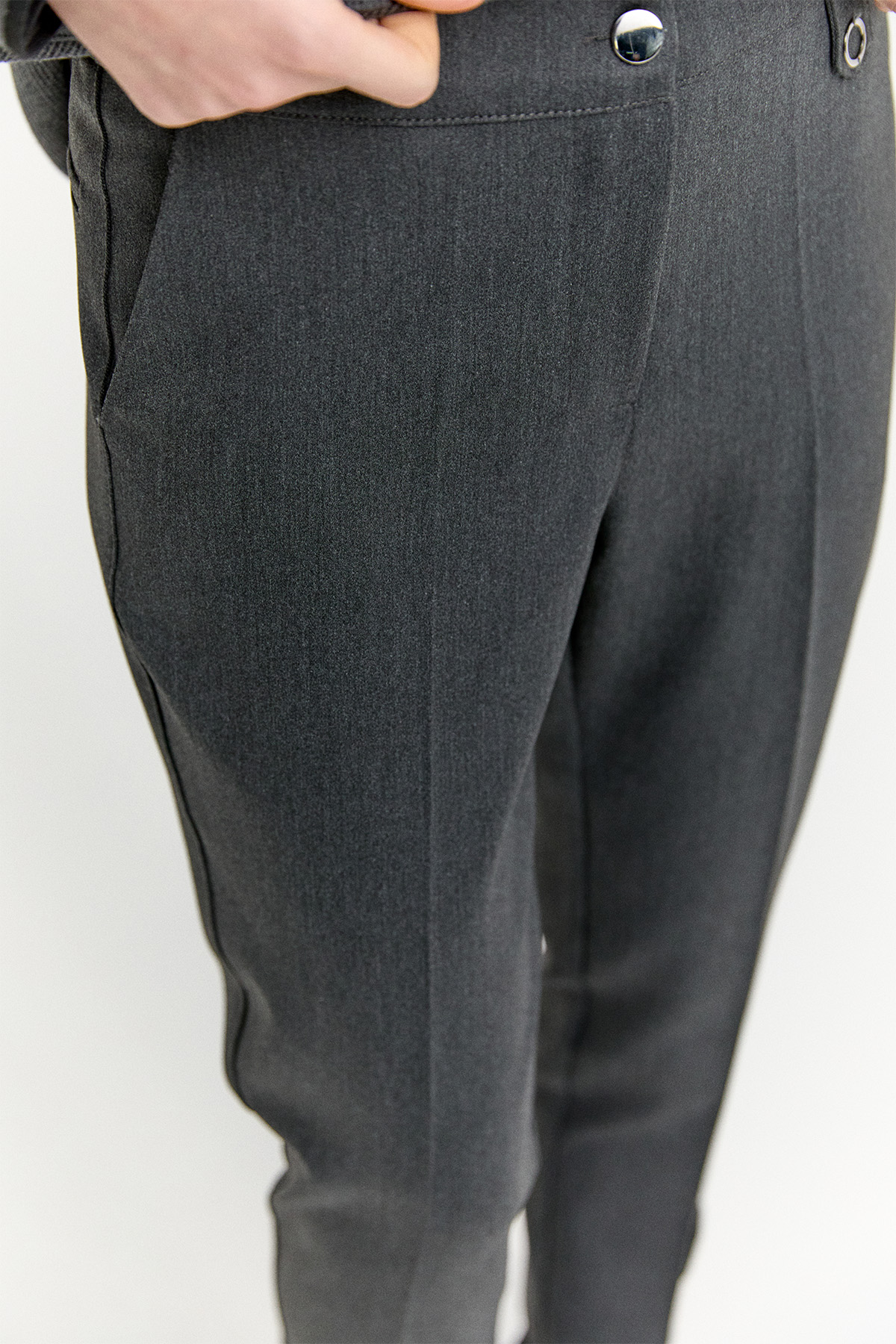 Kuşgözü Detaylı Dar Paça Pantolon, Tesettür Giyim