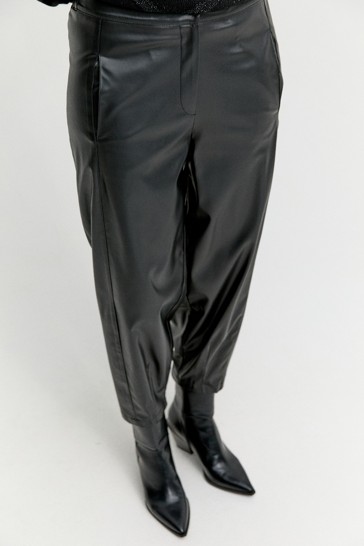 Suni Deri Pantolon, Tesettür Giyim