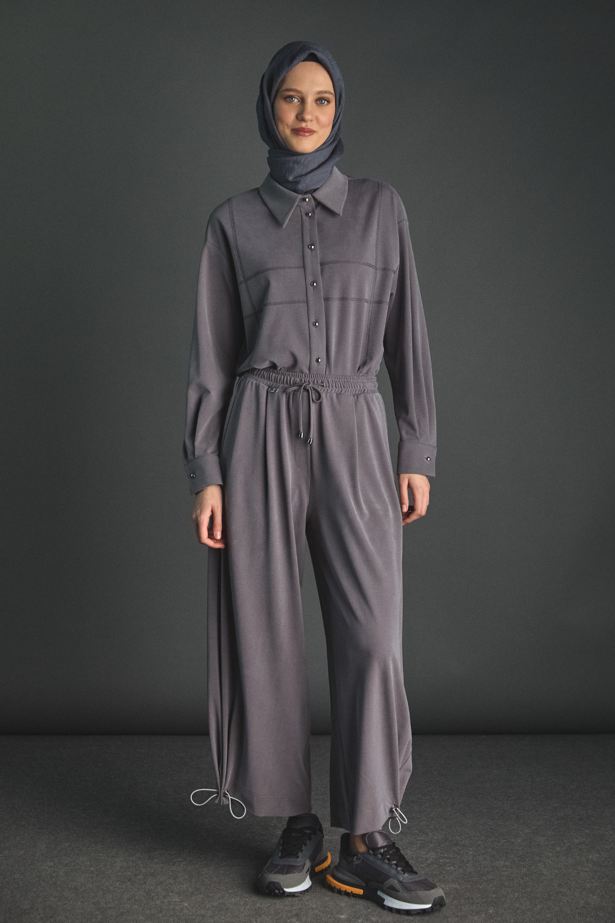 Stoper Detaylı Rahat Kesim Pantolon