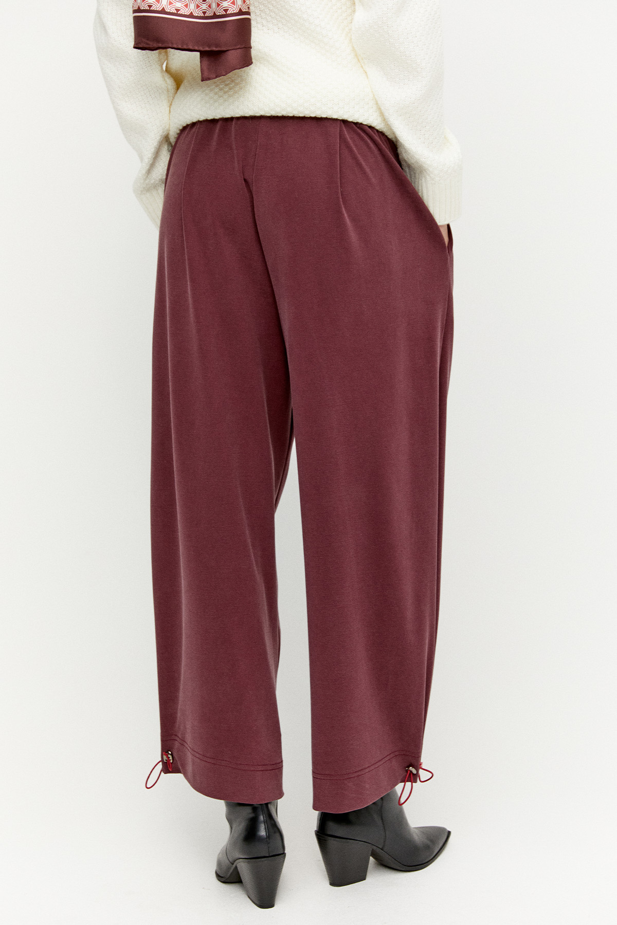 Stoper Detaylı Rahat Kesim Pantolon