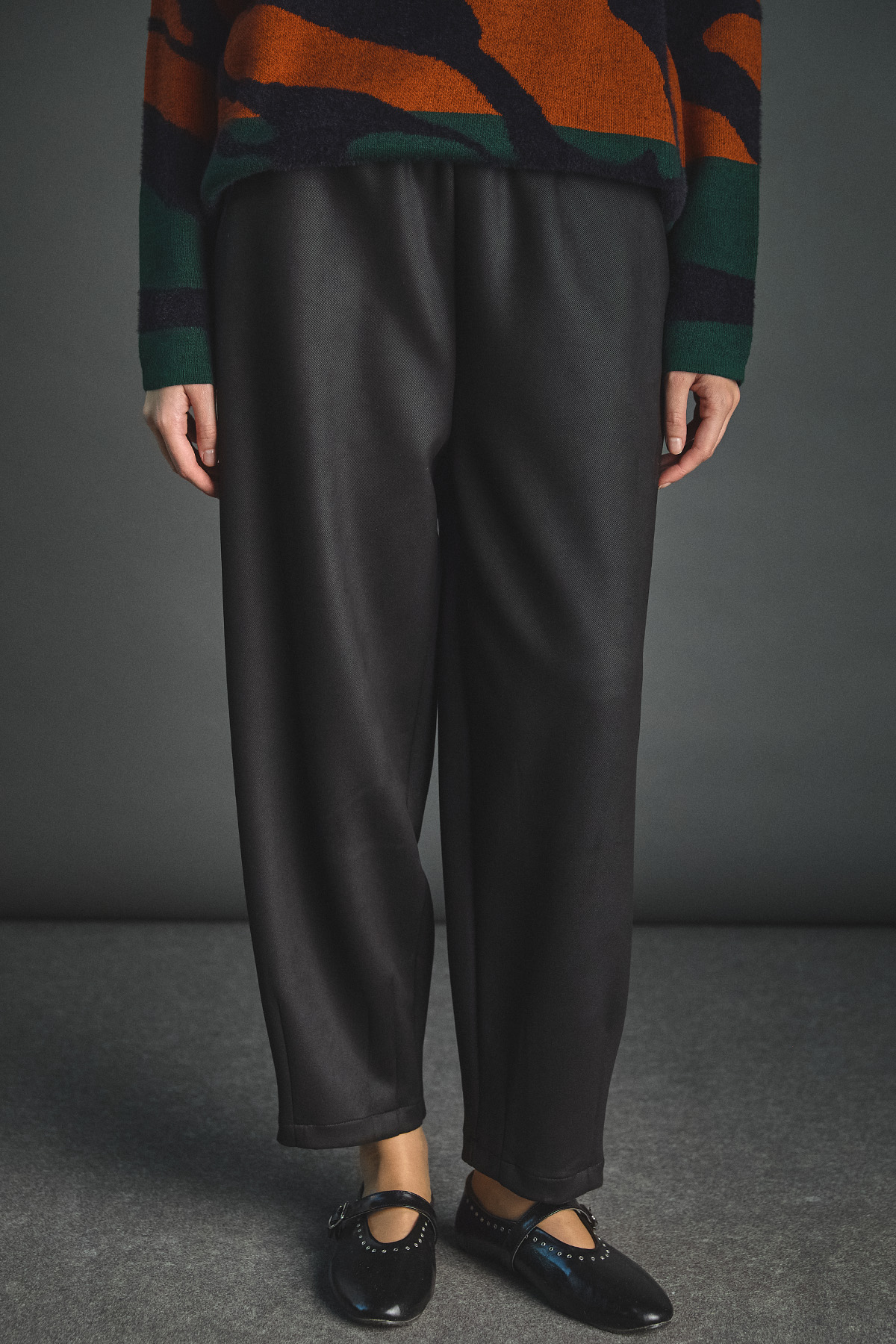 Rahat Form Süet Dokulu Pantolon