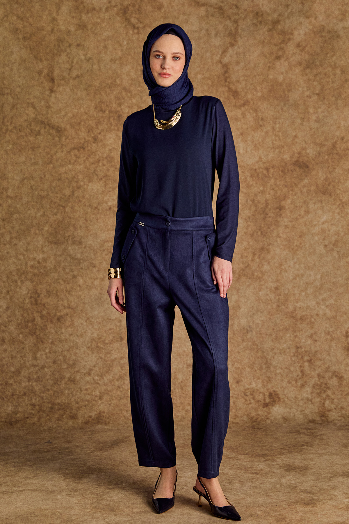 Nervürlü Şalvar Kesim Süet Pantolon