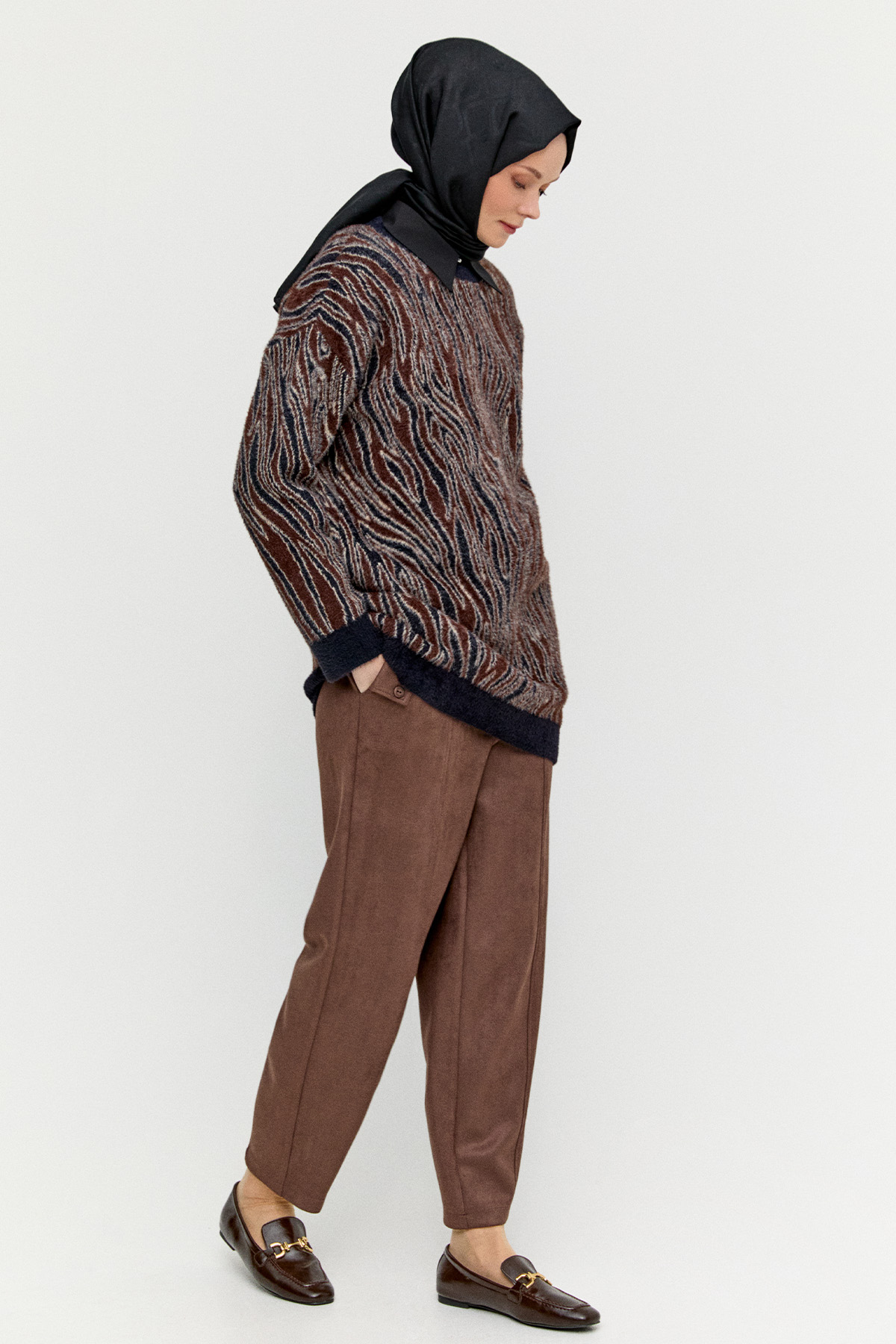 Nervürlü Şalvar Kesim Süet Pantolon, Tesettür Giyim