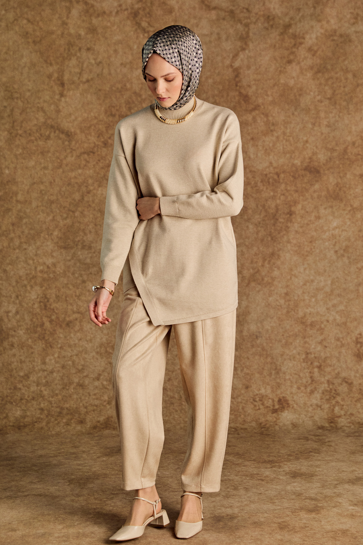 Nervürlü Şalvar Kesim Süet Pantolon