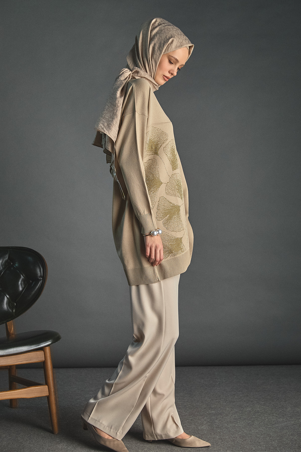 Lastikli Bel Geniş Paça Kumaş Pantolon