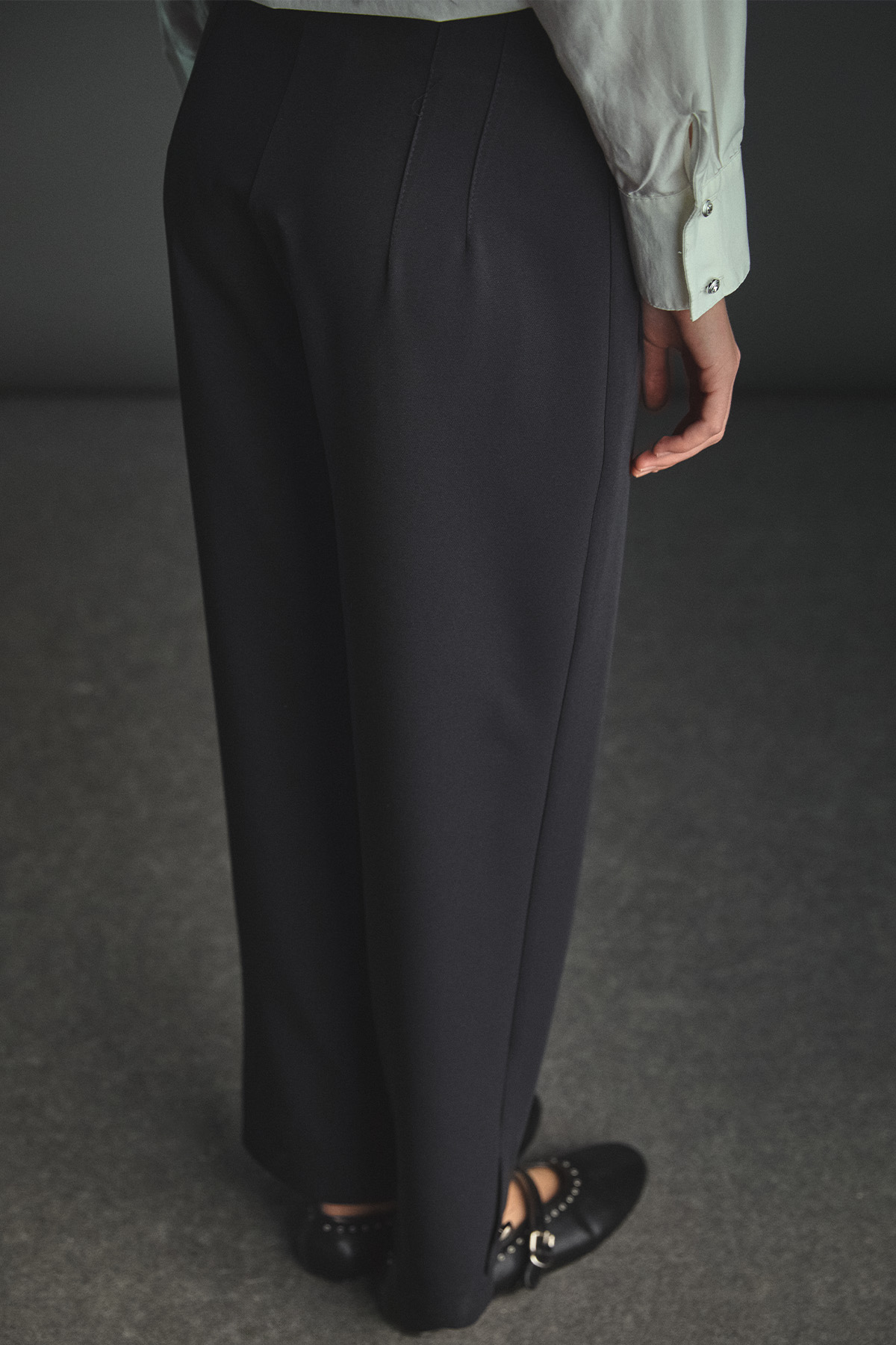 Düğme Detaylı Havuç Pantolon