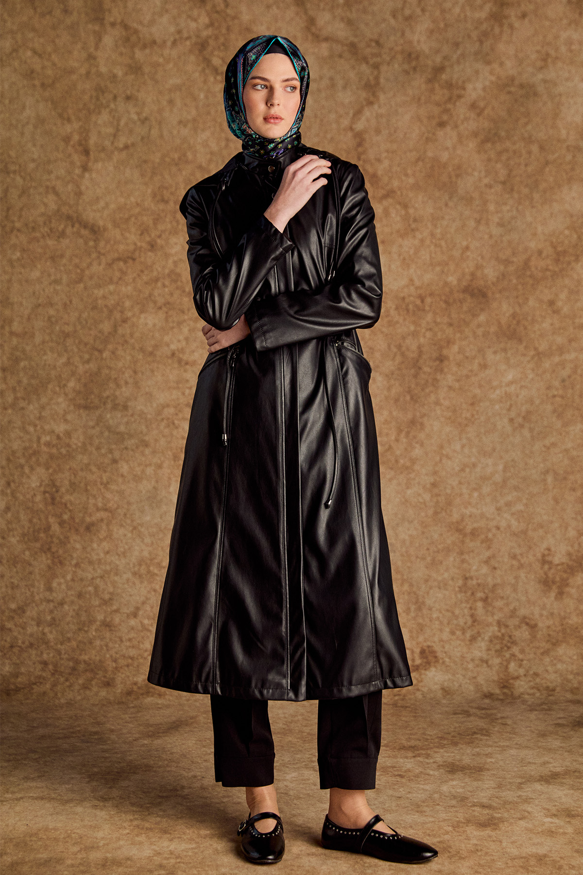 Suni Deri Kuşaklı Kapüşonlu Pardesü