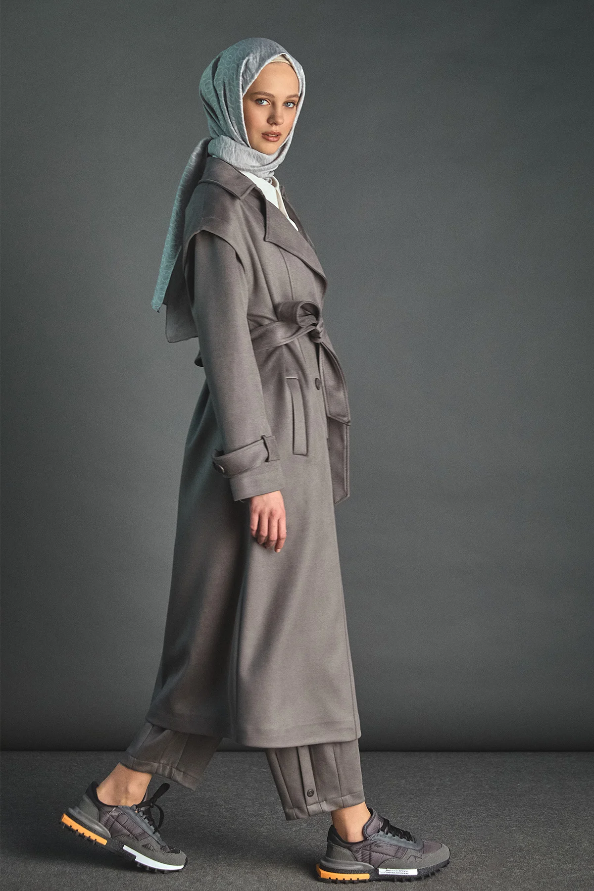 Kruvaze Pardesü, Tesettür Giyim