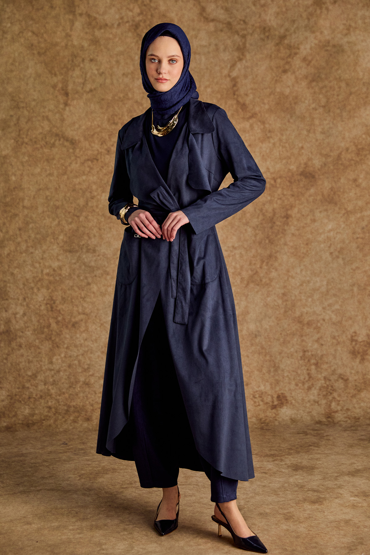 Süet Dokulu Kuşaklı Ceket Yaka Pardösü