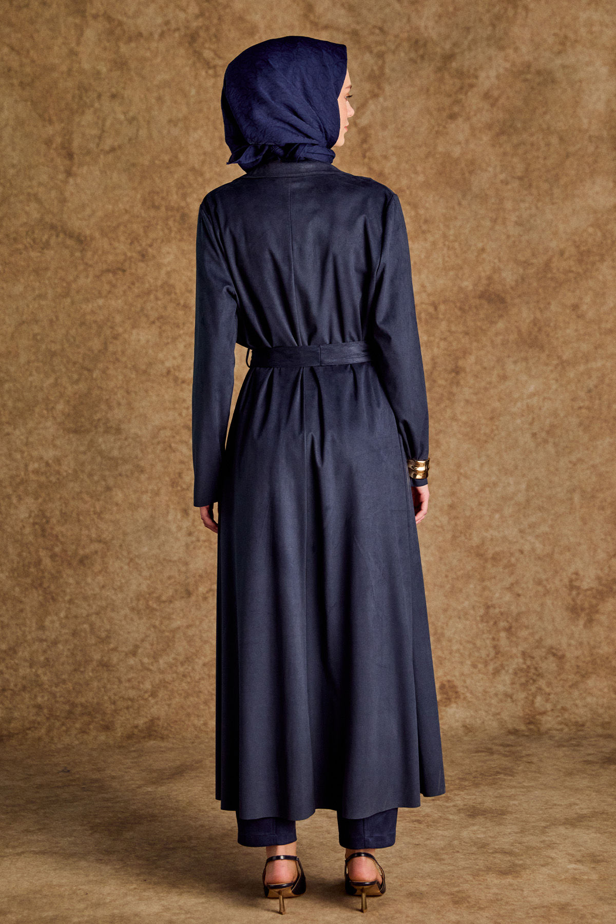 Süet Dokulu Kuşaklı Ceket Yaka Pardösü