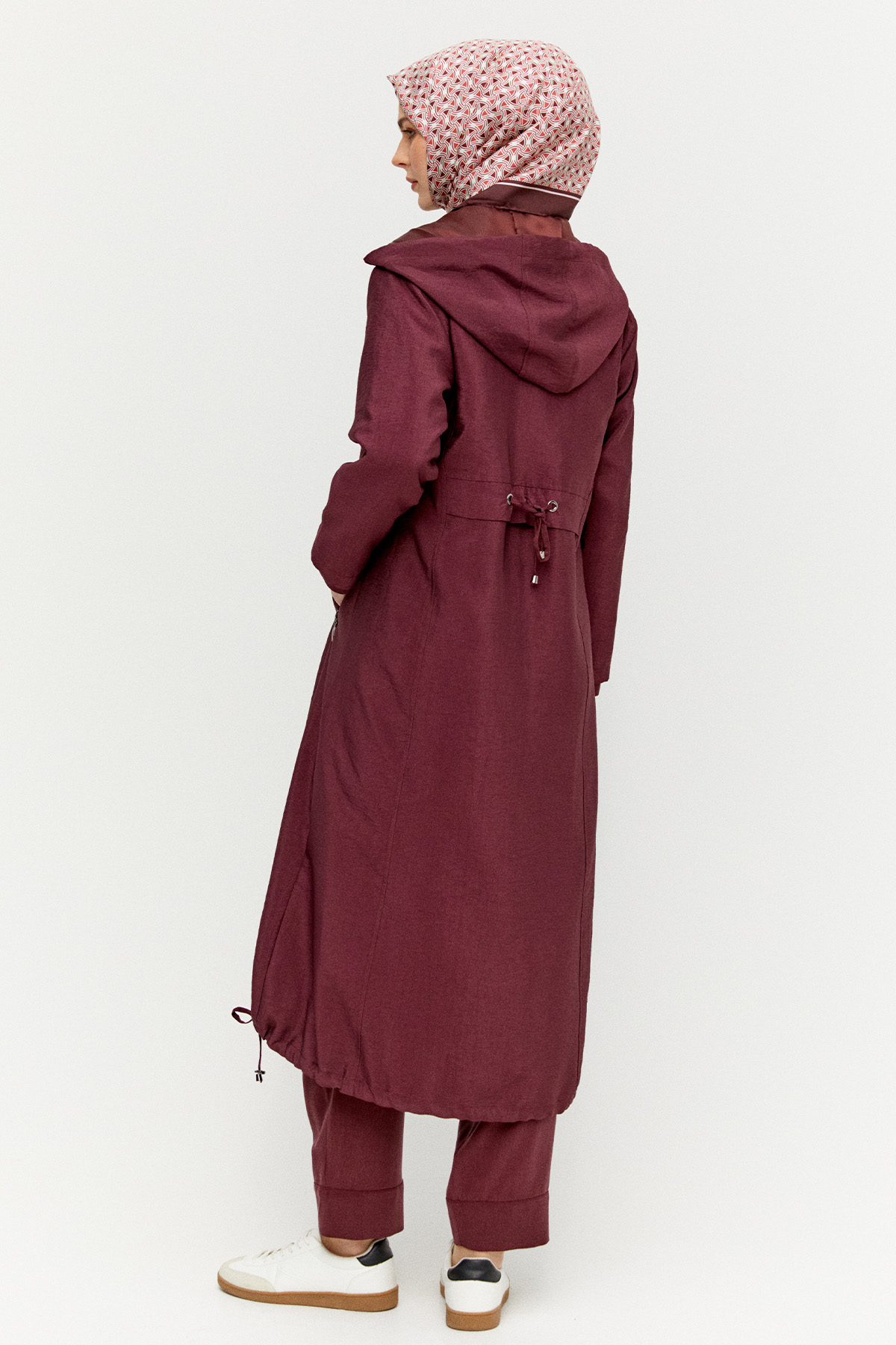 Kapüşonlu Fermuarlı Bağcıklı Pardesü