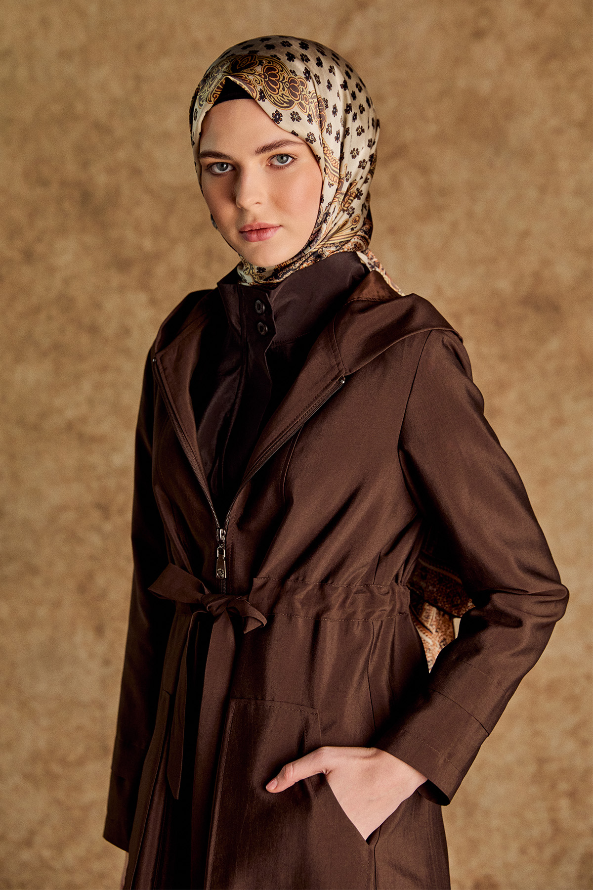 Kapüşonlu Kuşaklı Cepli Pardösü