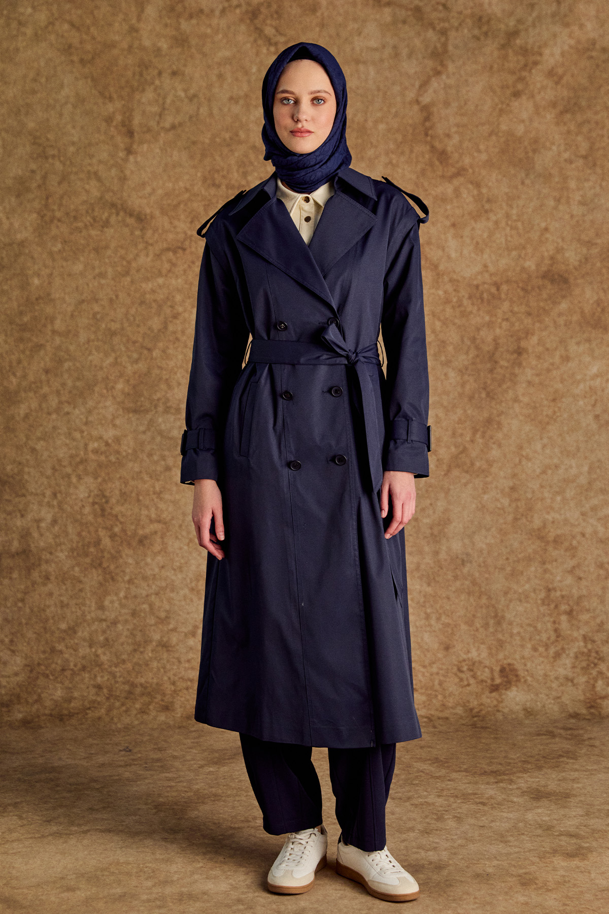 Kruvaze Kapamalı Kuşaklı Pardesü