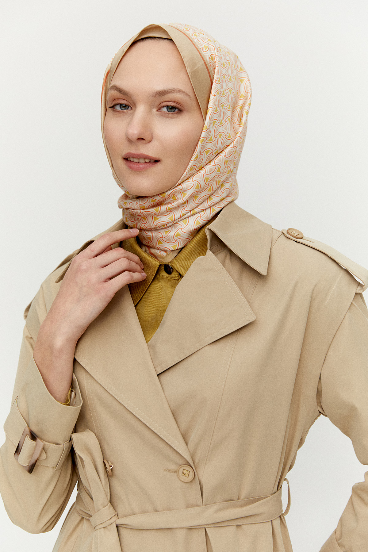 Kruvaze Kapamalı Kuşaklı Pardesü