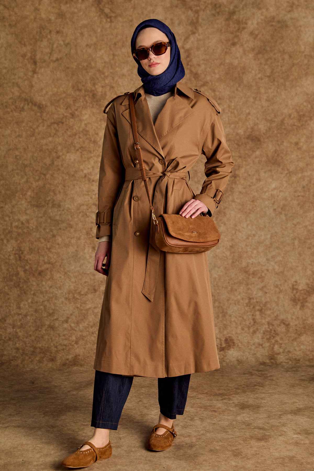 Kruvaze Kapamalı Kuşaklı Pardesü