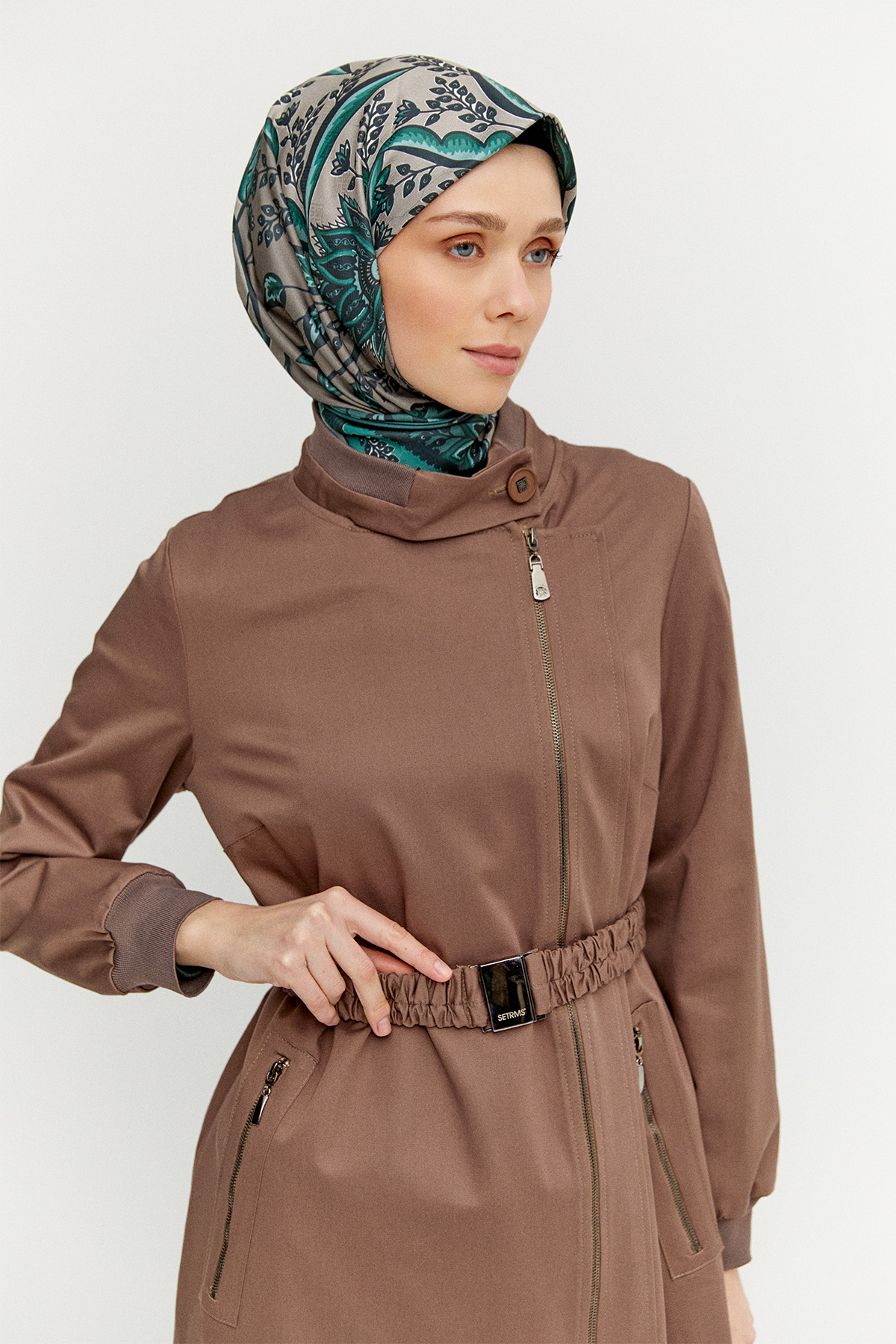 Ribanalı Kruvaze Fermuarlı Pardesü, Tesettür Giyim