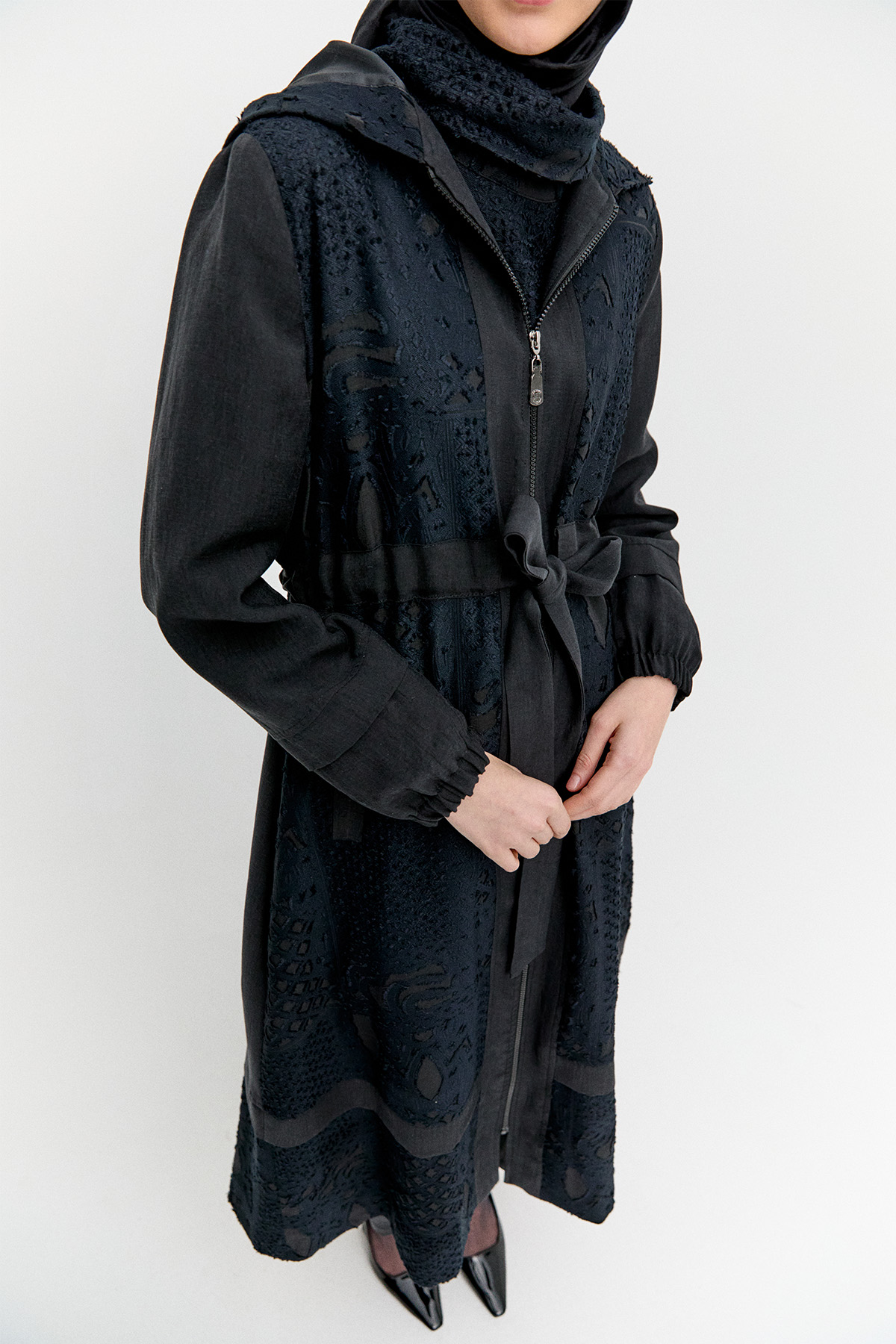 Kapüşonlu Fermuarlı Kuşaklı Pardösü, Tesettür Giyim