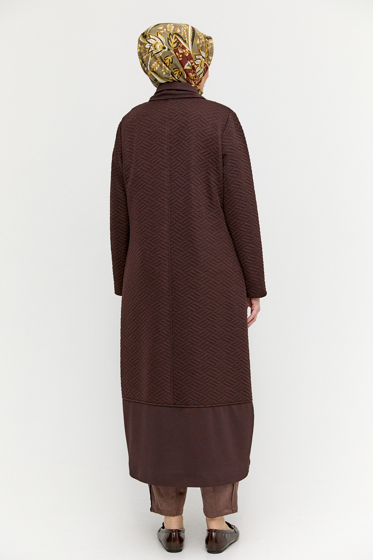 Desenli Mendil Yakalı Pardesü, Tesettür Giyim