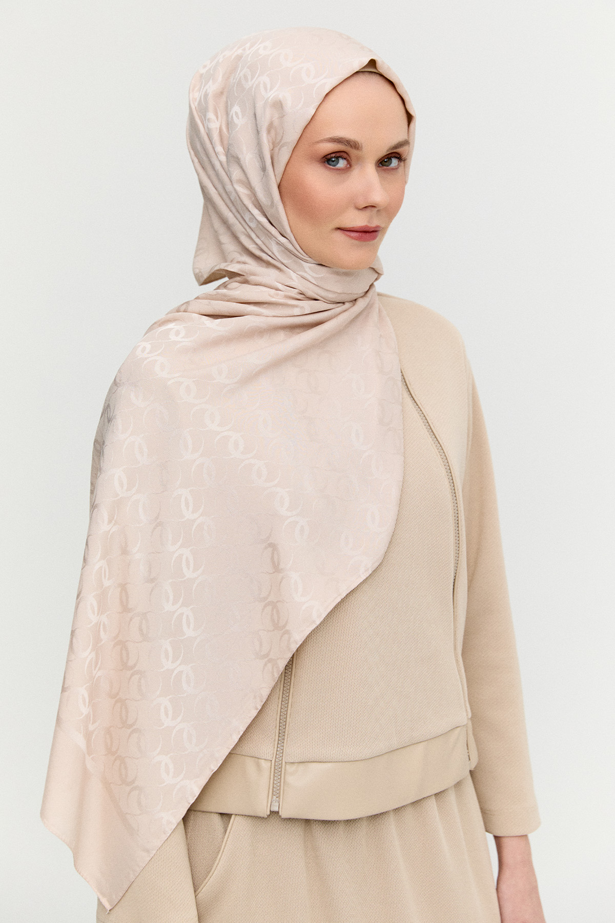 Çerçeveli Desenli Viskon Şal, Tesettür Giyim