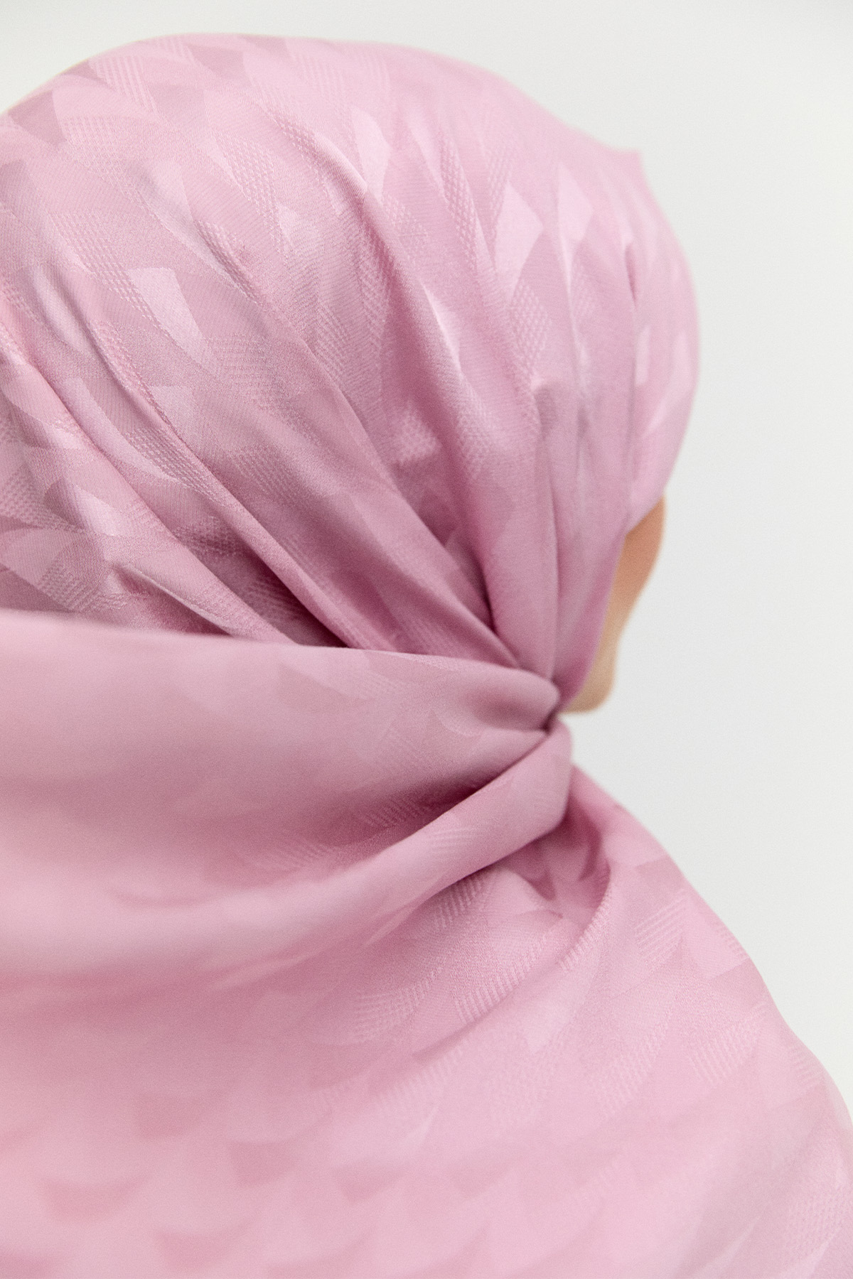 Geometrik Desenli Jakarlı Viskon Şal, Tesettür Giyim