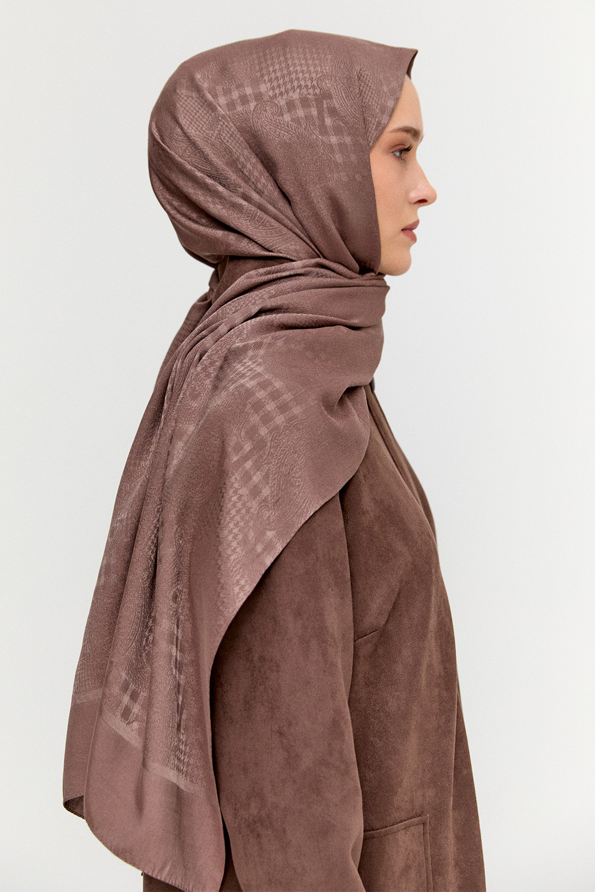 Kazayağı Desenli Jakarlı Viskon Şal, Tesettür Giyim