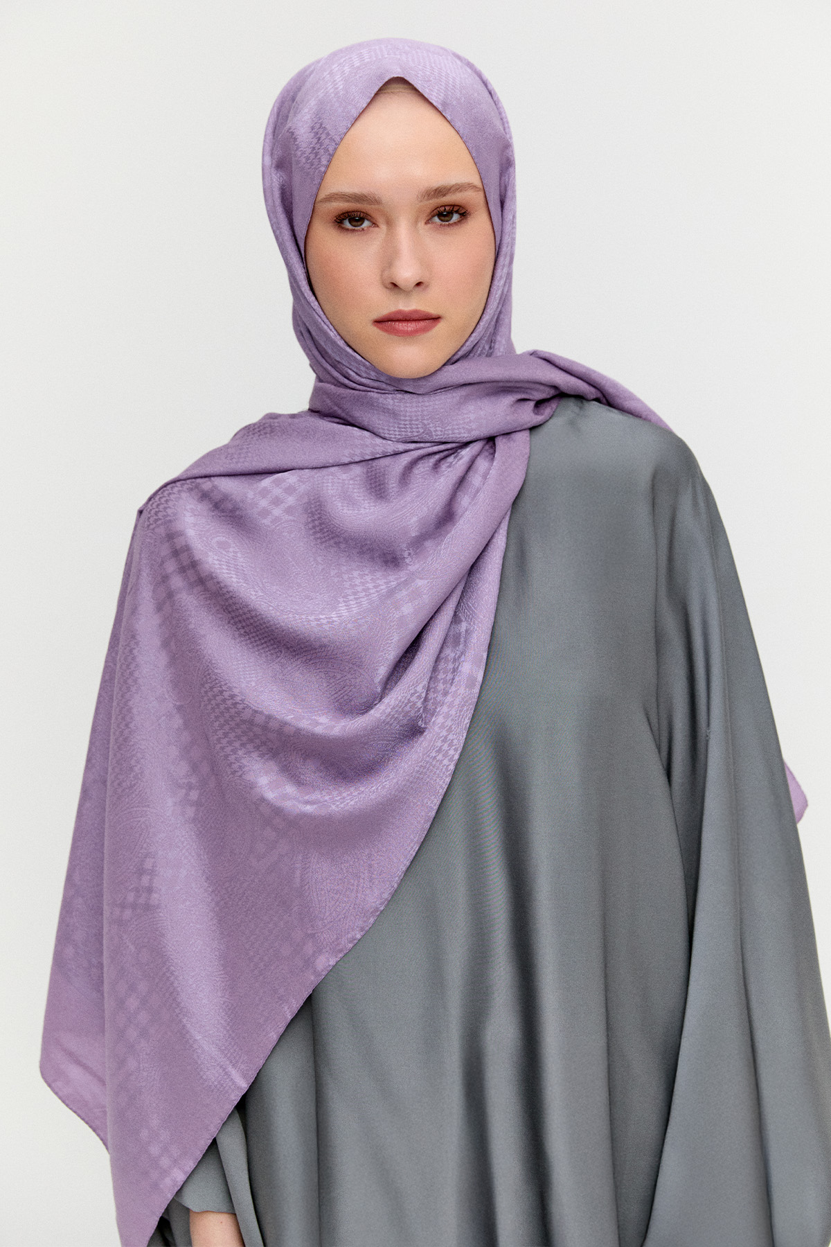 Kazayağı Desenli Jakarlı Viskon Şal, Tesettür Giyim