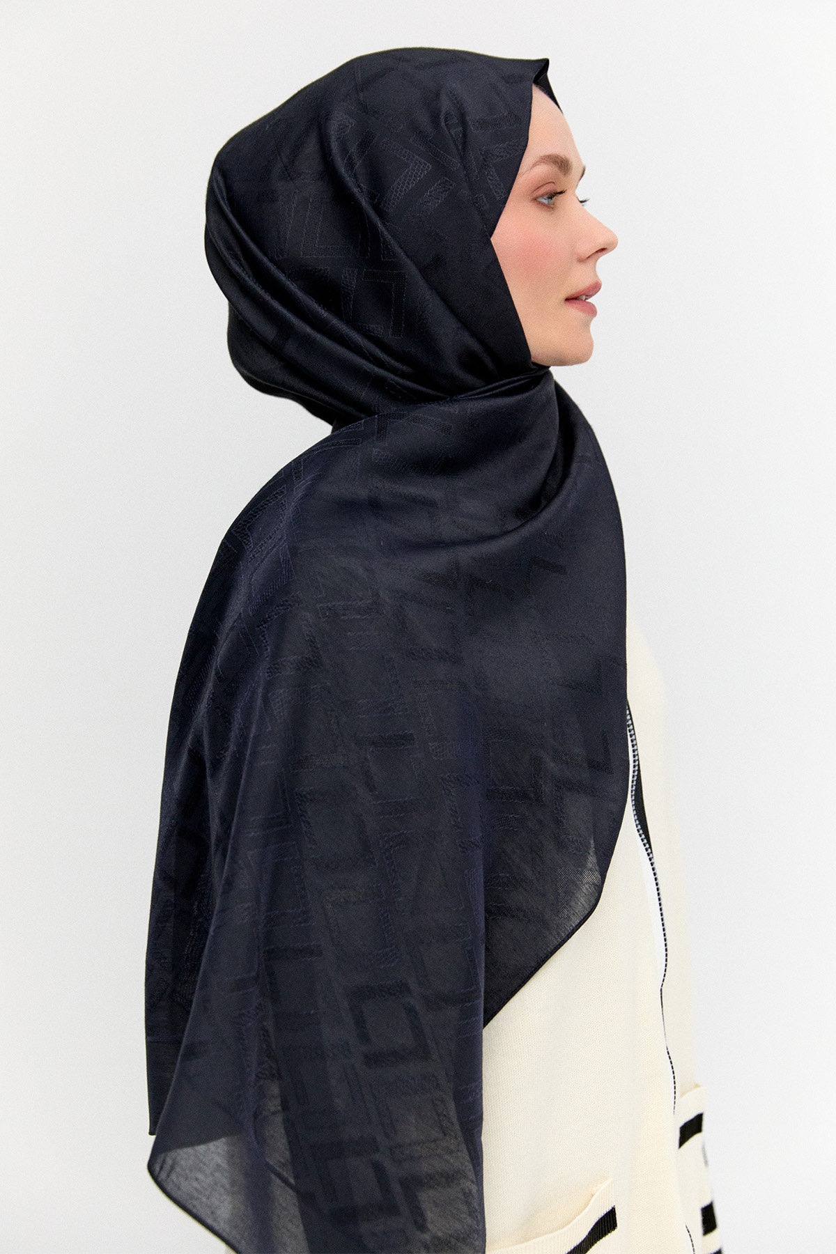 Geometrik Desenli Modal Yün Şal, Tesettür Giyim