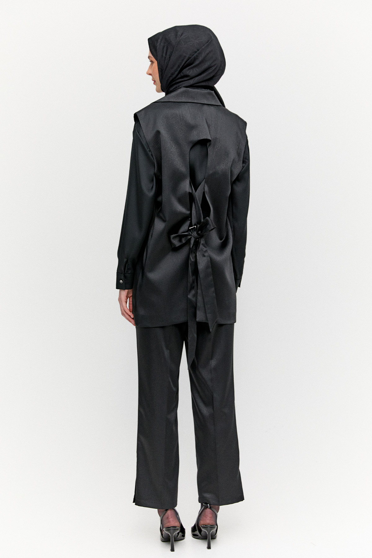 Çizgili Saten Yelekli İkili Takım, Tesettür Giyim