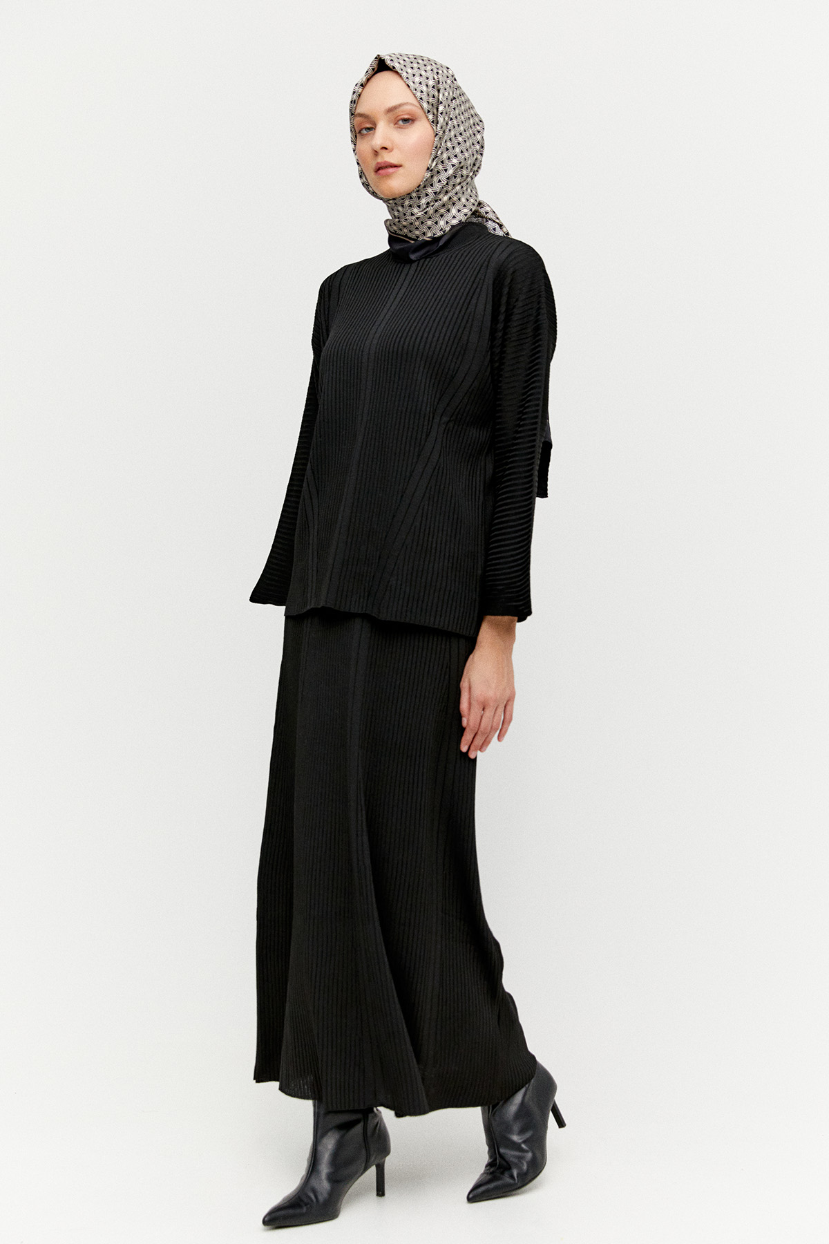 Etekli Triko İkili Takım