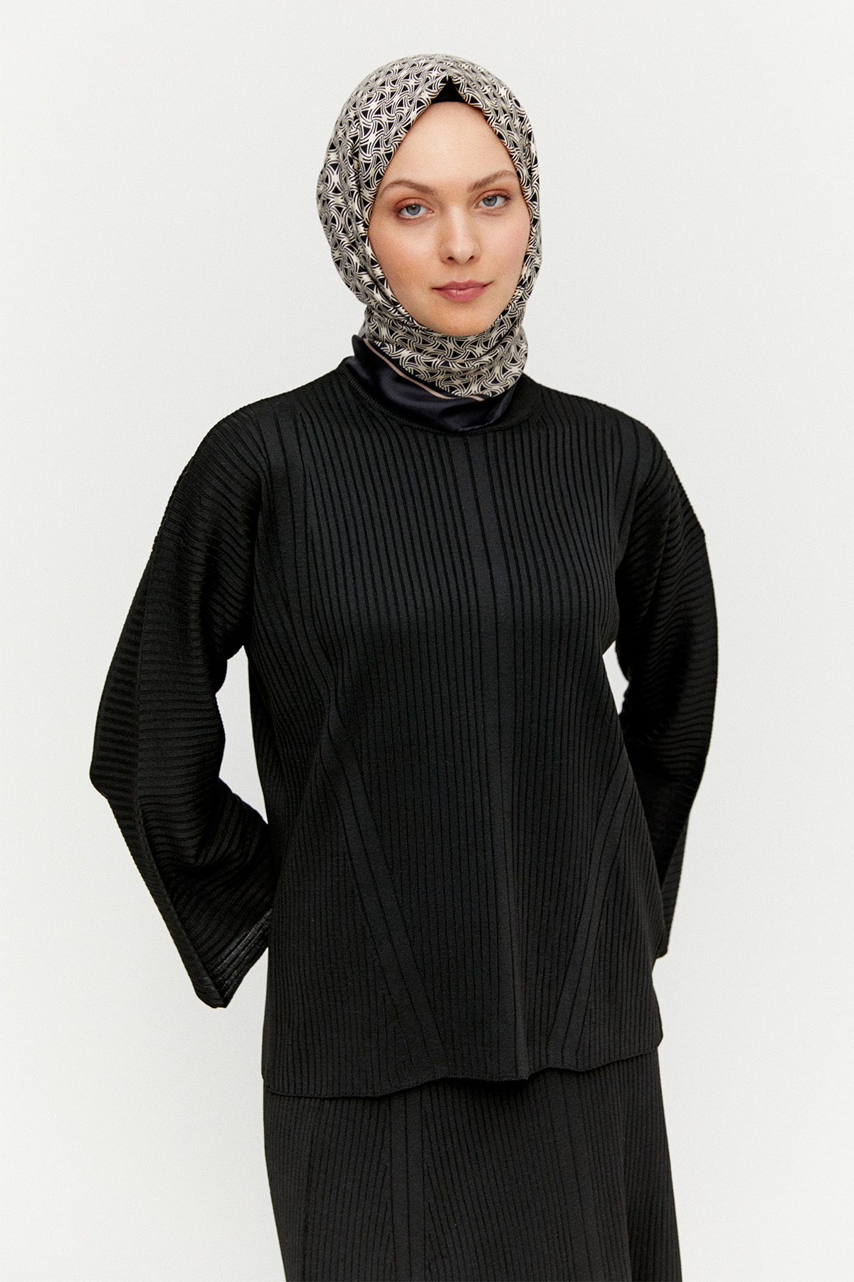 Etekli Triko İkili Takım