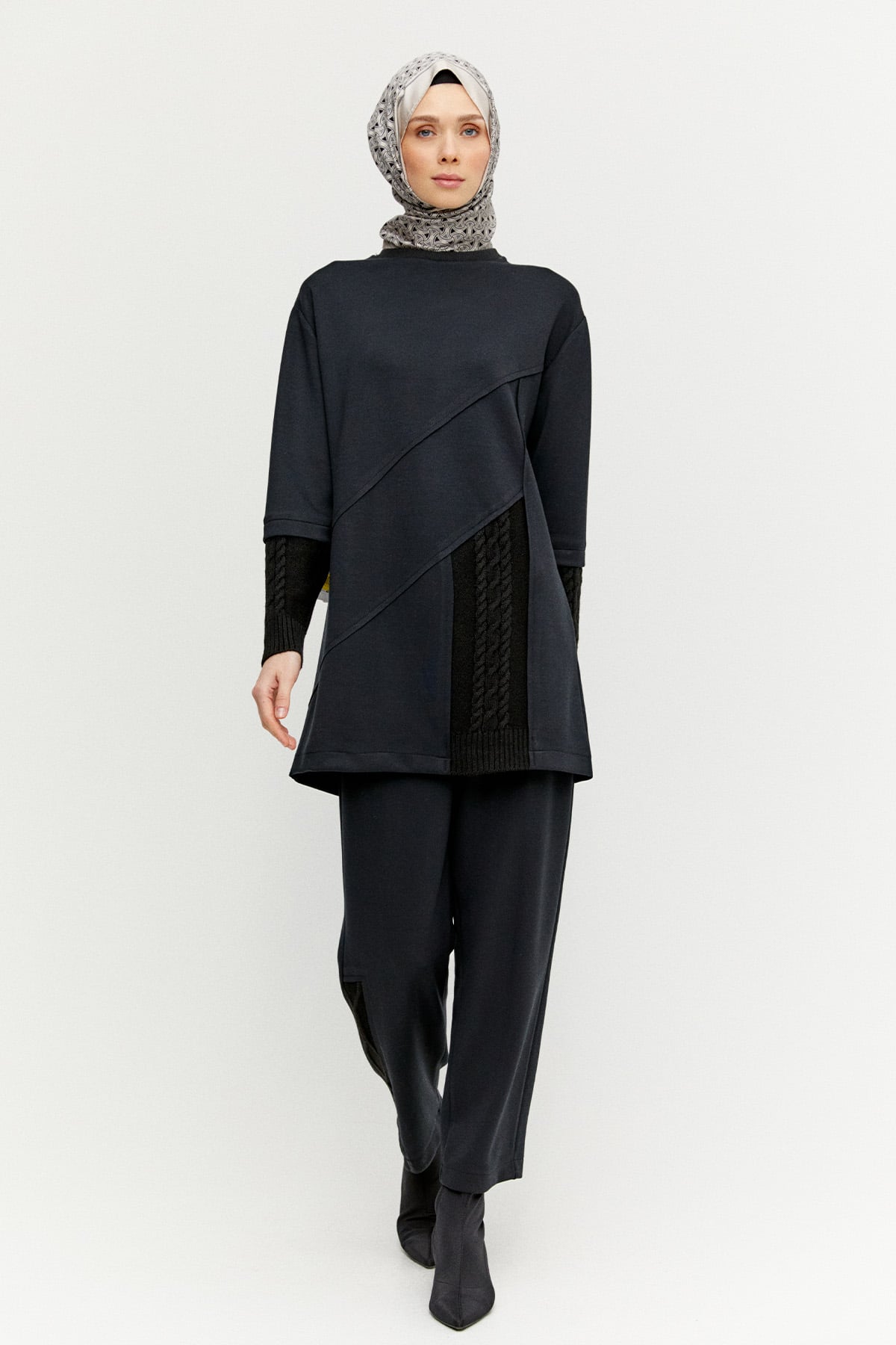 Örme Kumaş Detaylı İkili Takım