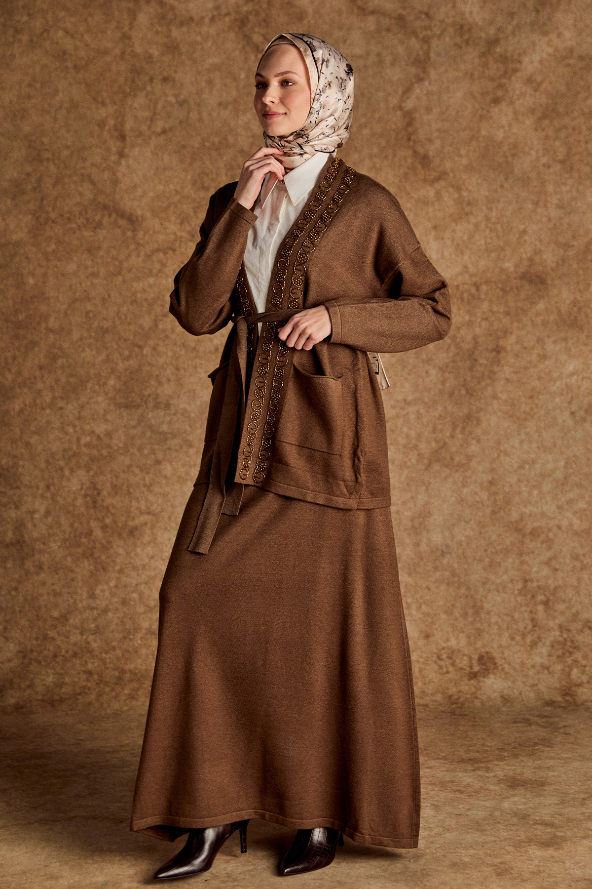 Boncuk Detaylı Triko Twinset