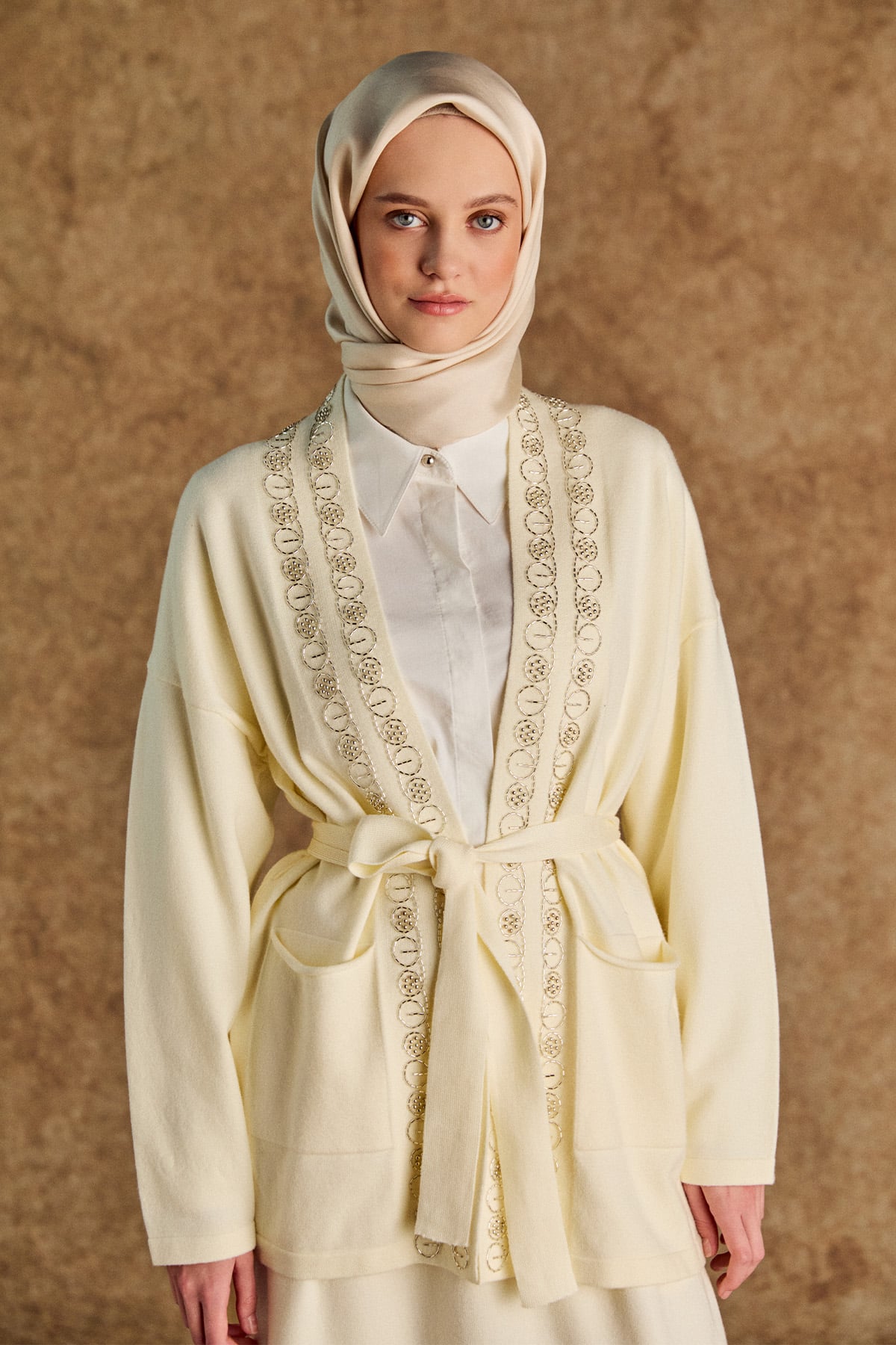 Boncuk Detaylı Triko Twinset