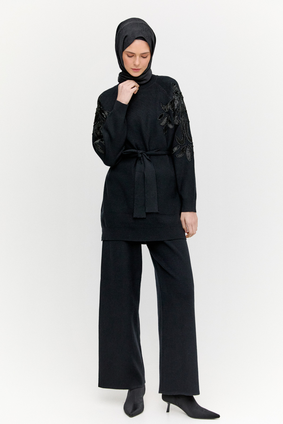 Kadife Motifli Triko İkili Takım, Tesettür Giyim