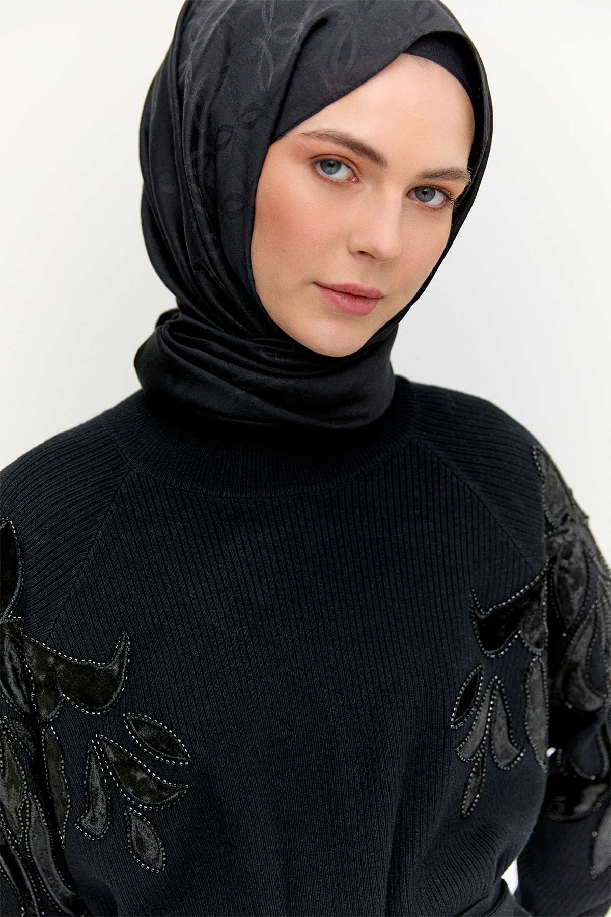 Kadife Motifli Triko İkili Takım, Tesettür Giyim