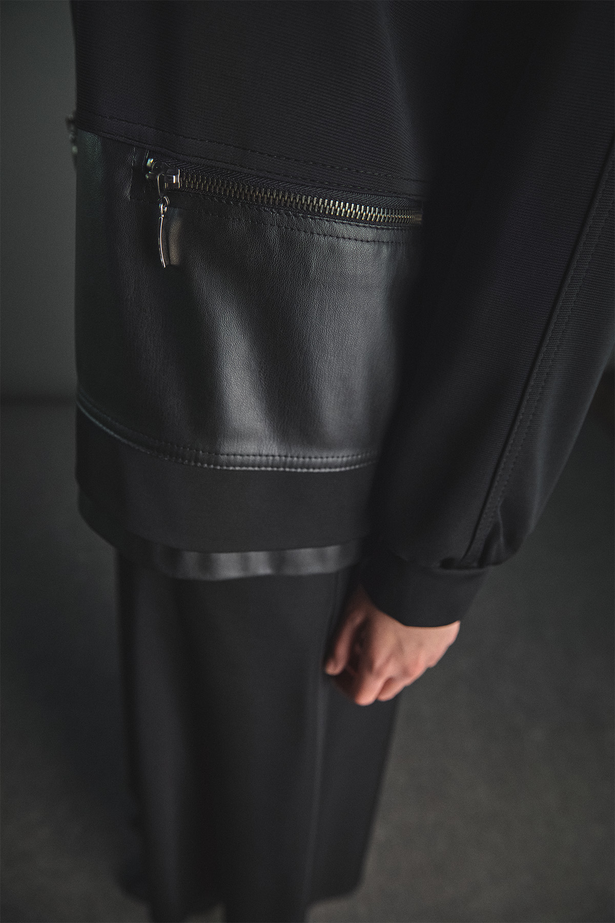 Deri Detaylı Etekli İkili Takım