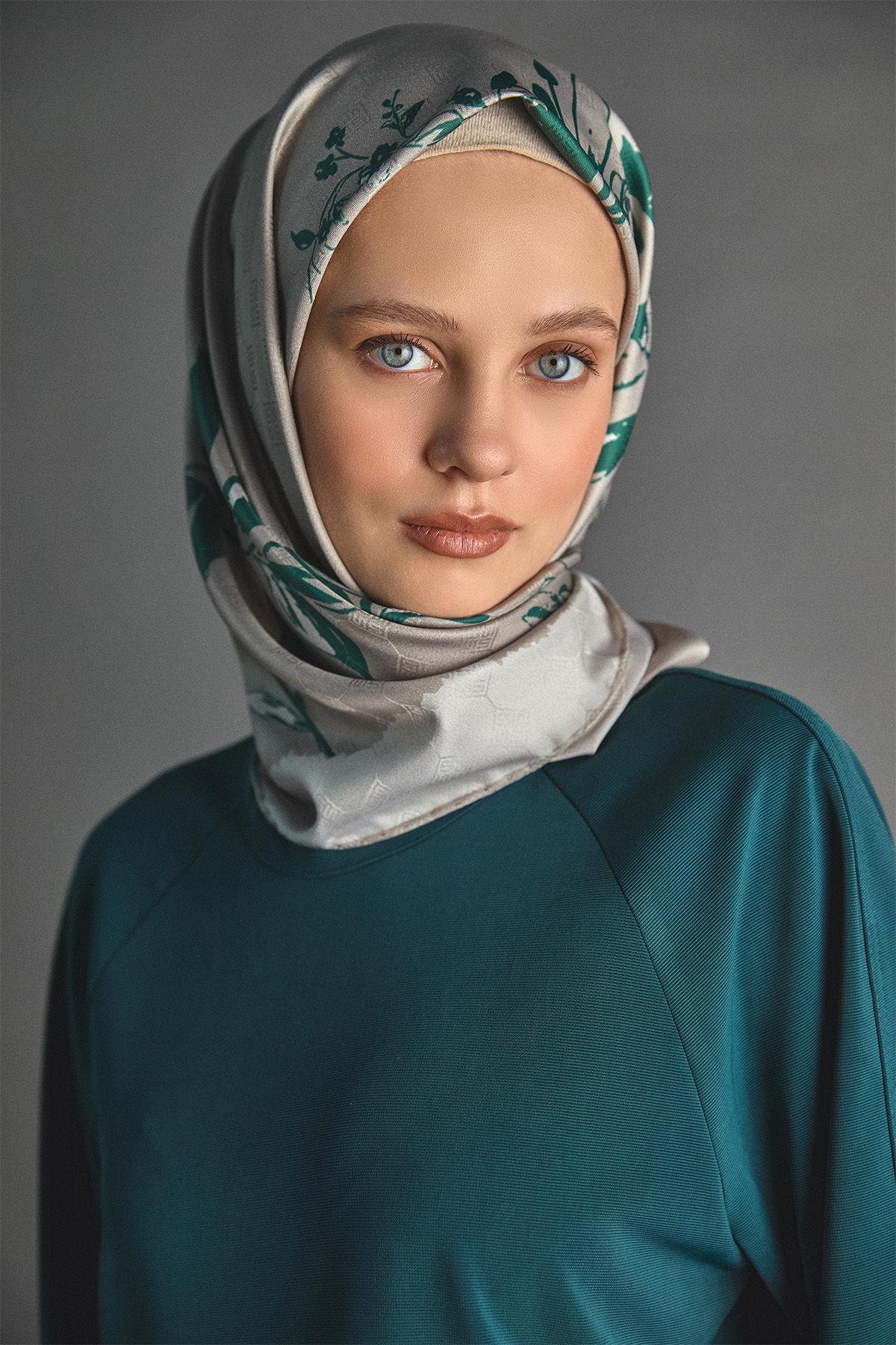 Deri Detaylı Etekli İkili Takım