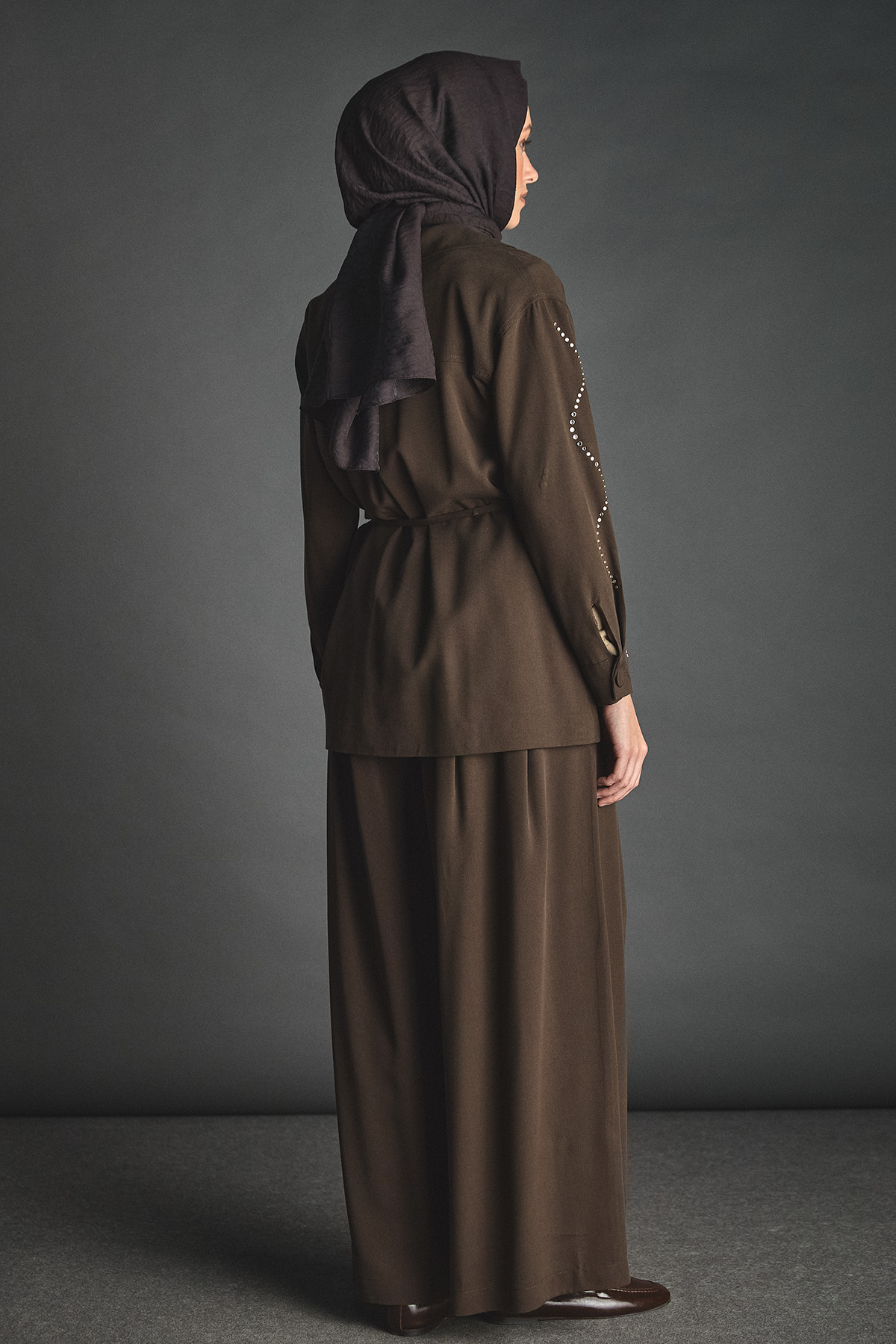 Taşlı Kruvaze Ceket Rahat Kesim Pantolon İkili Takım