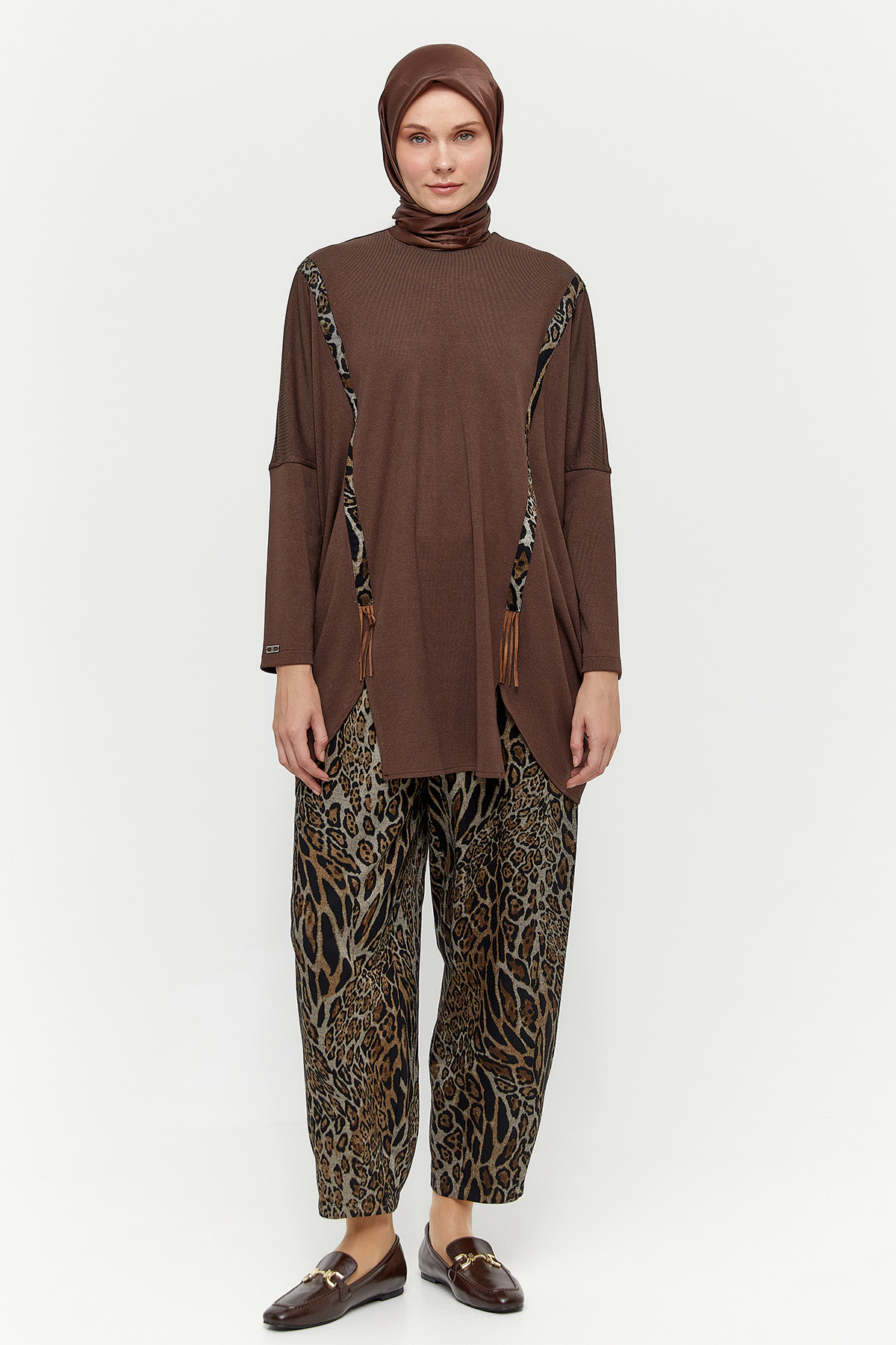 Leoparlı İkili Takım