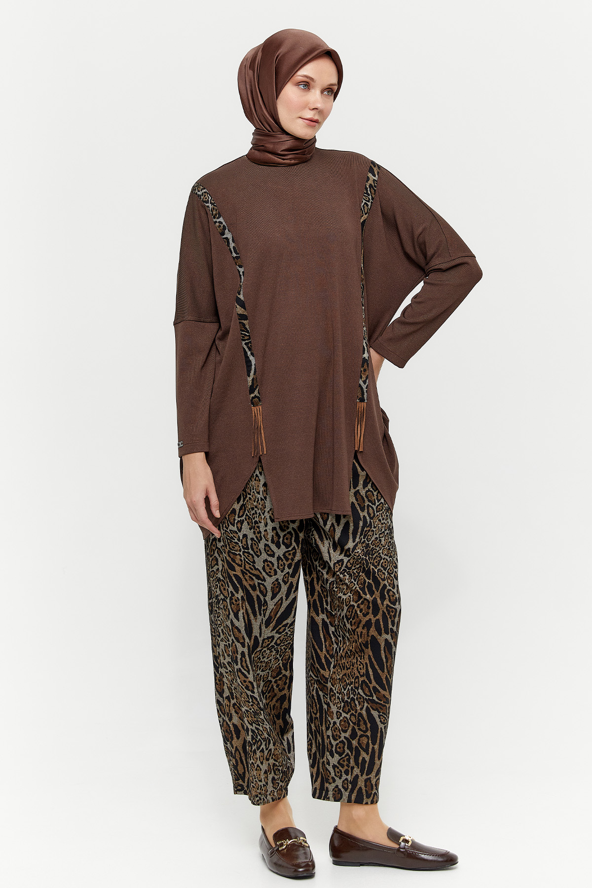 Leoparlı İkili Takım