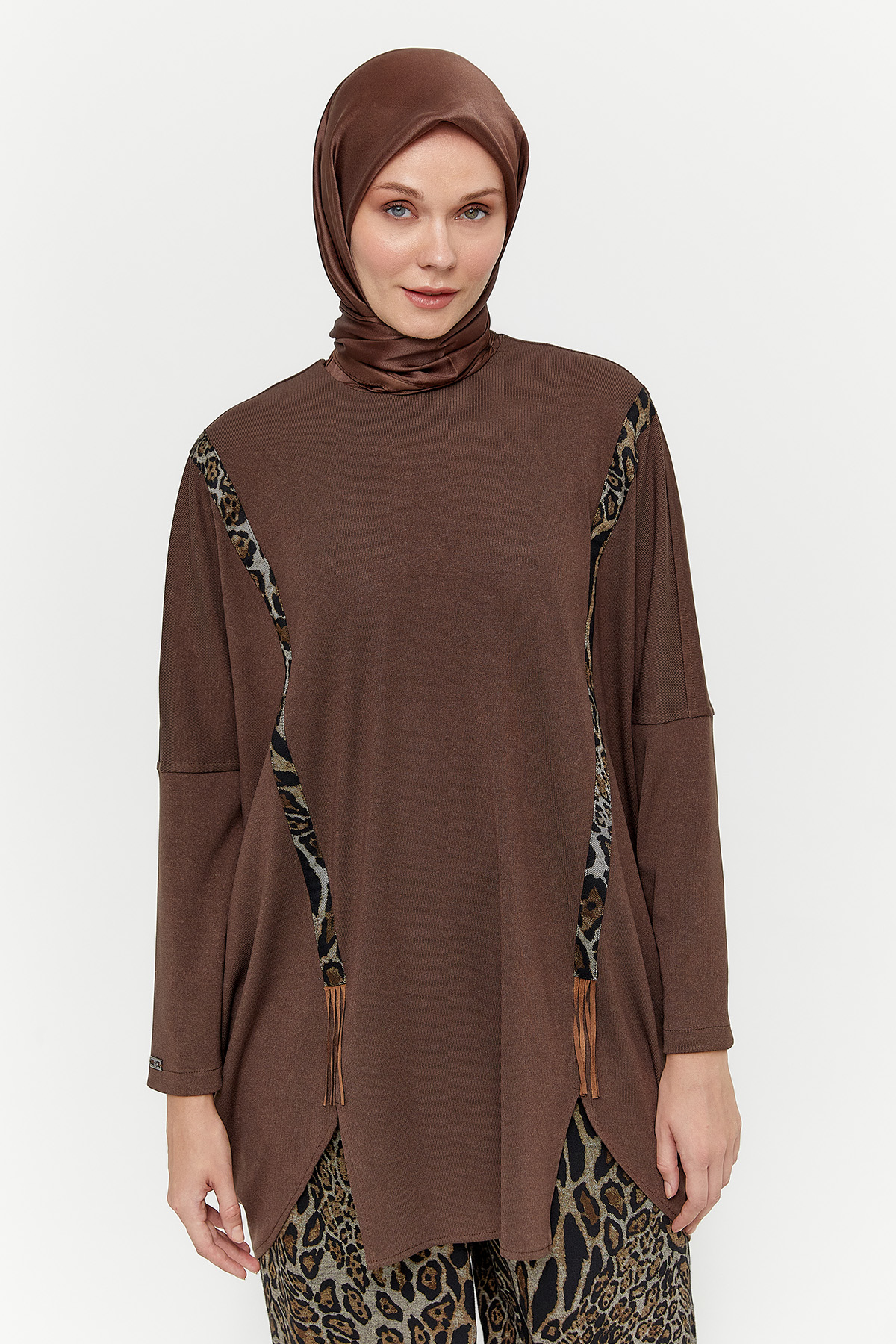 Leoparlı İkili Takım