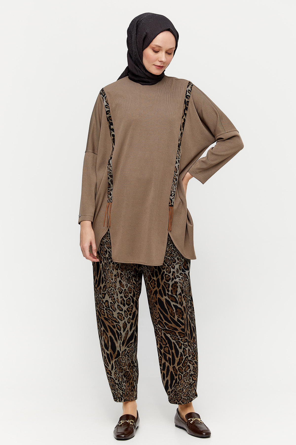 Leoparlı İkili Takım
