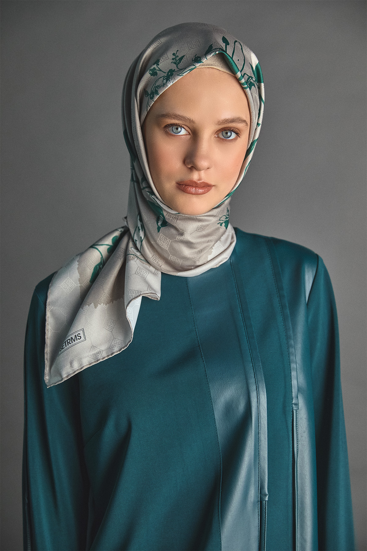 Deri Kombinli Şeritli İkili Takım