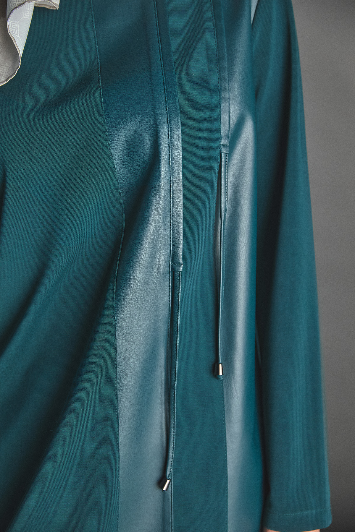 Deri Kombinli Şeritli İkili Takım