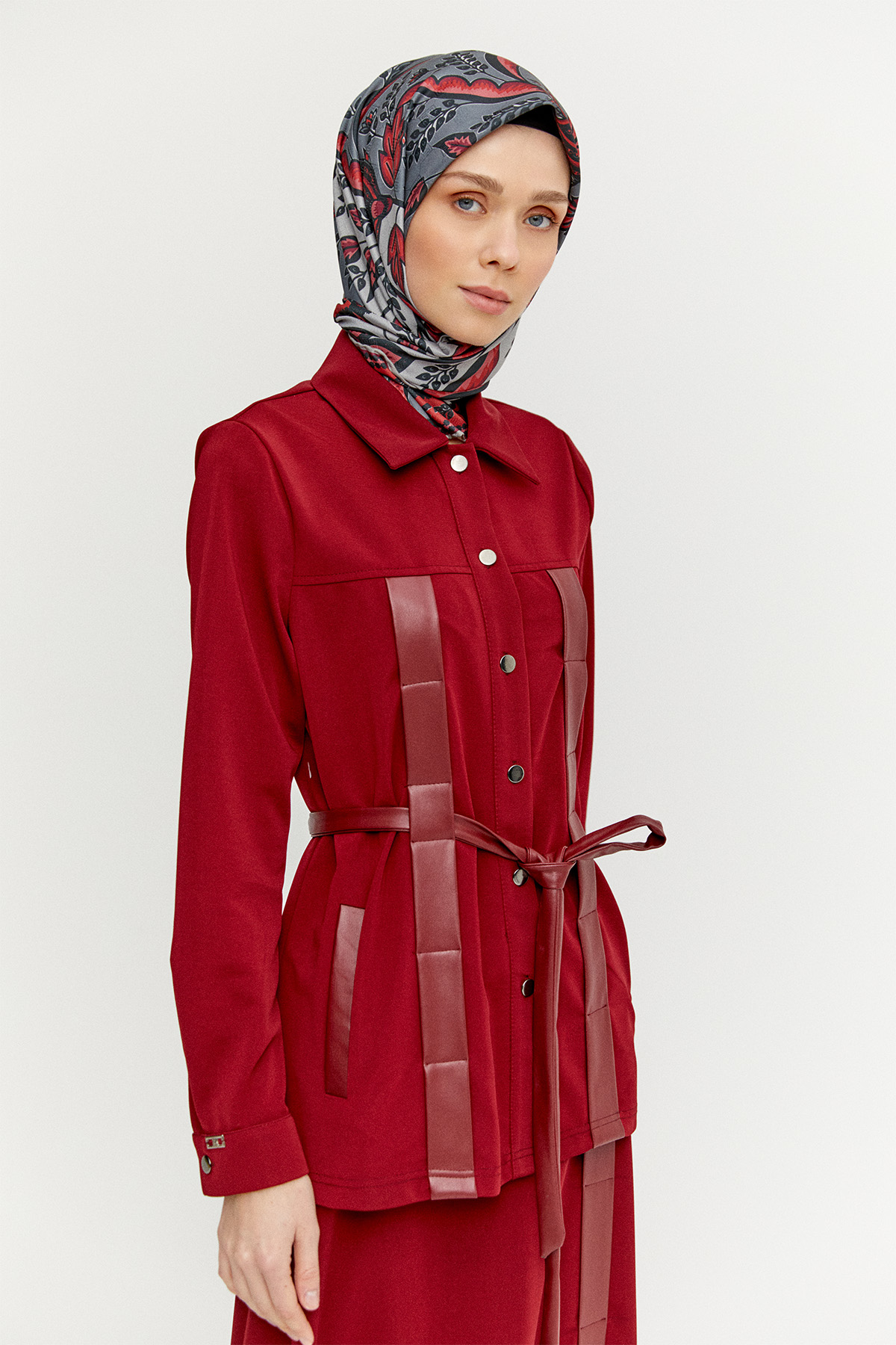 Suni Derili Şömiziye Yaka İkili Takım