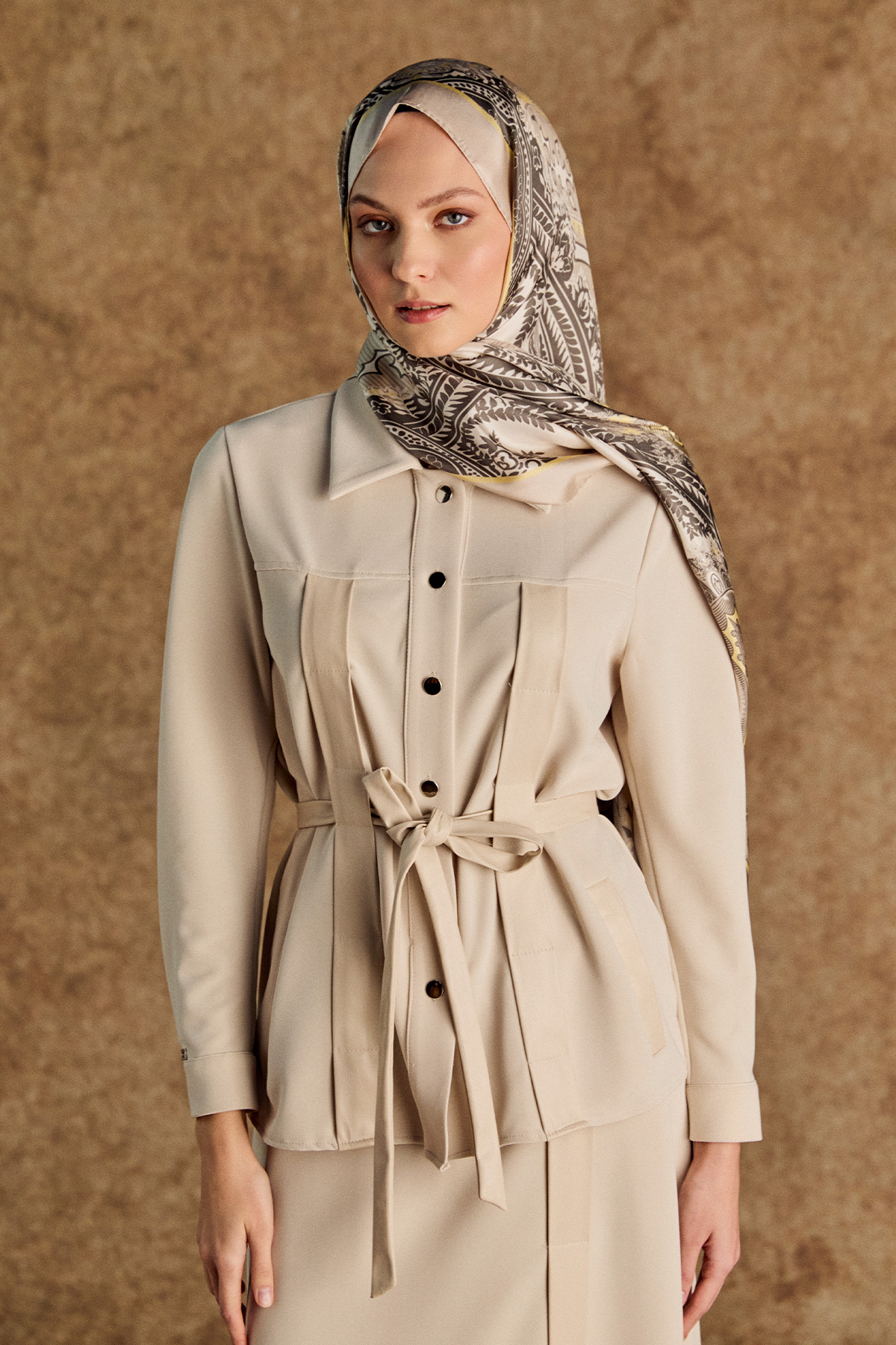 Suni Derili Şömiziye Yaka İkili Takım